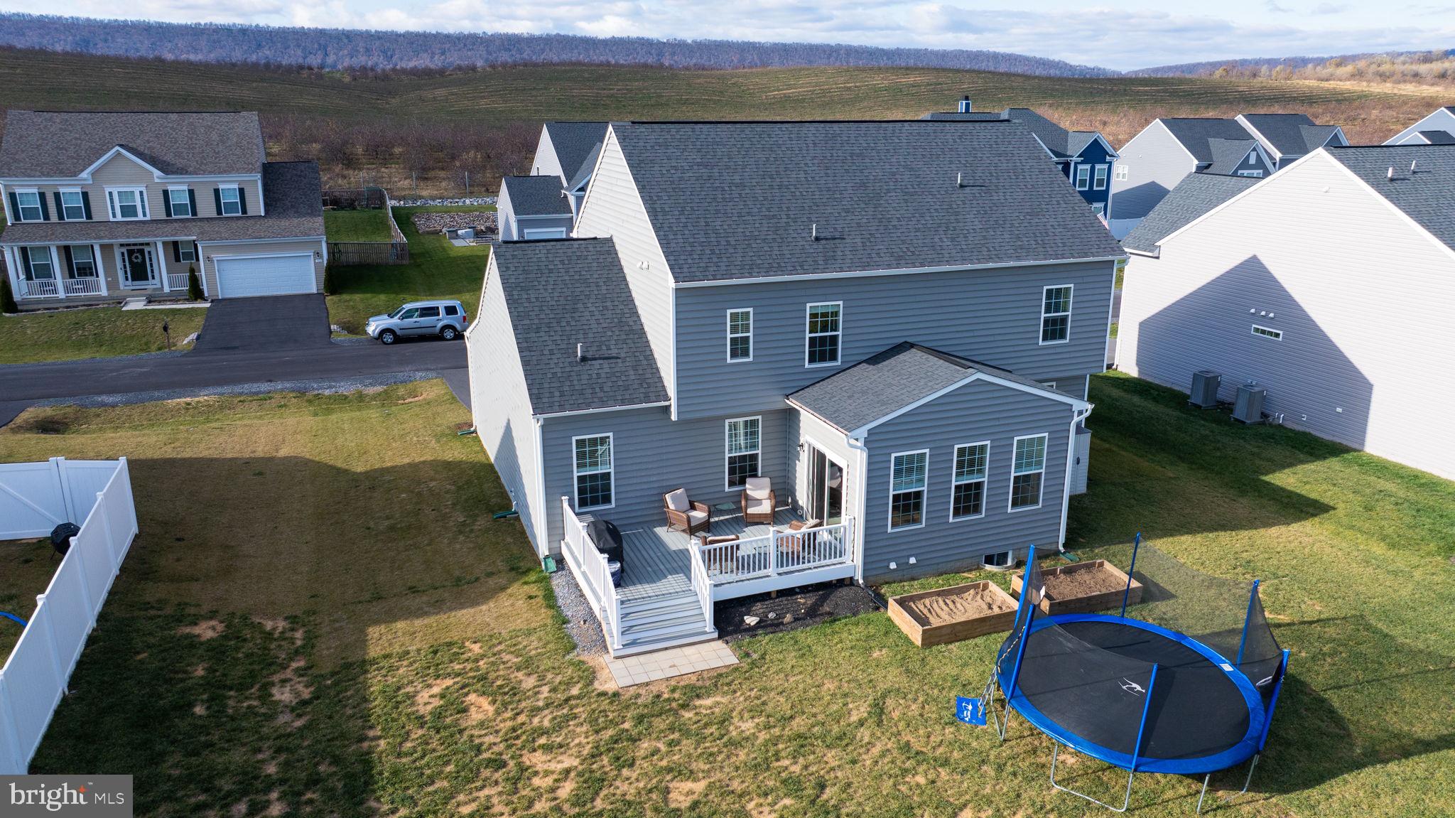 SPRINGDALE FARM - Residential