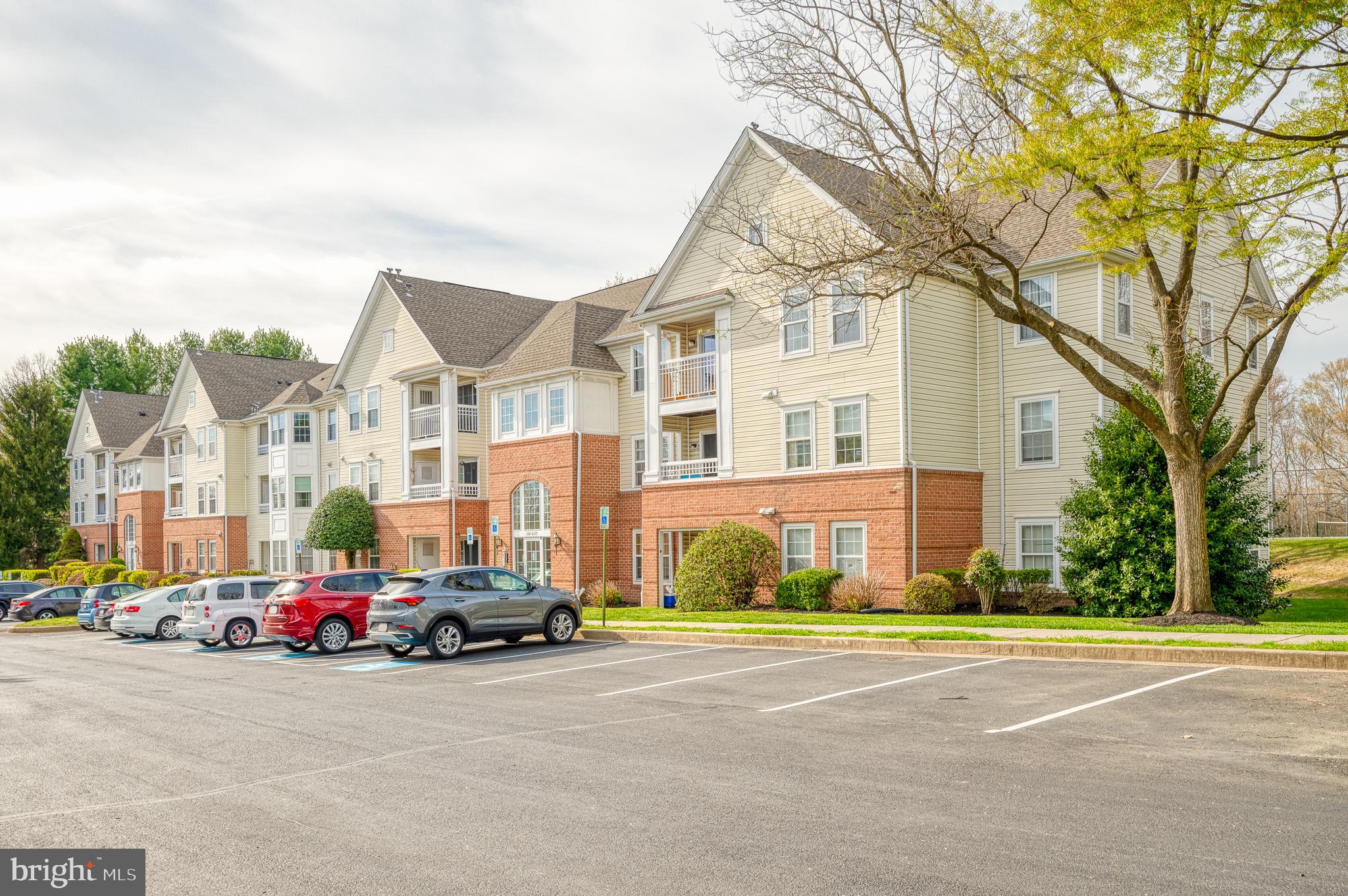 TAYLOR RIDGE CONDOMINIUMS - Residential