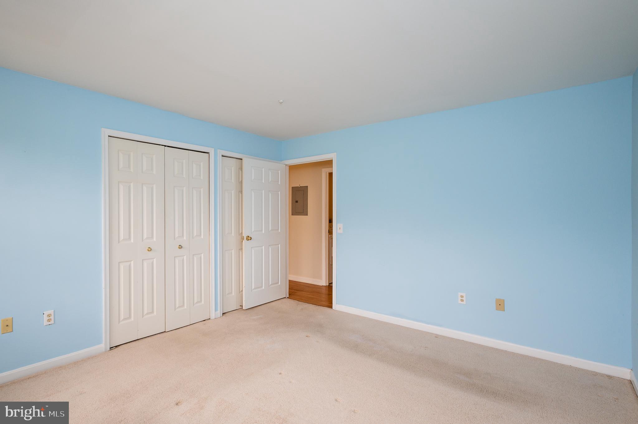 TAYLOR RIDGE CONDOMINIUMS - Residential