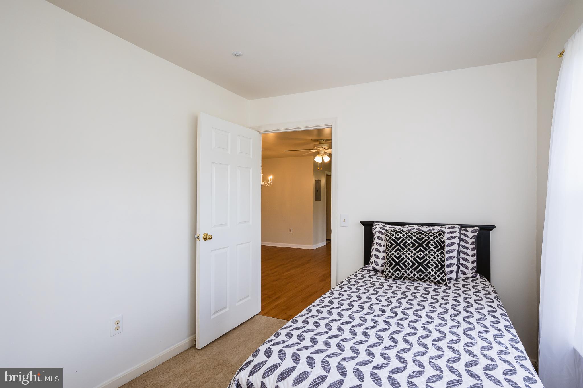 TAYLOR RIDGE CONDOMINIUMS - Residential