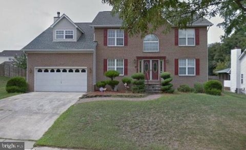 Homes For Sale - 10707 Heatherleigh Drive<br/> CHELTENHAM, MD 20623