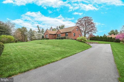 8 PINE HILL DRIVE WESTMINSTER MD 21157