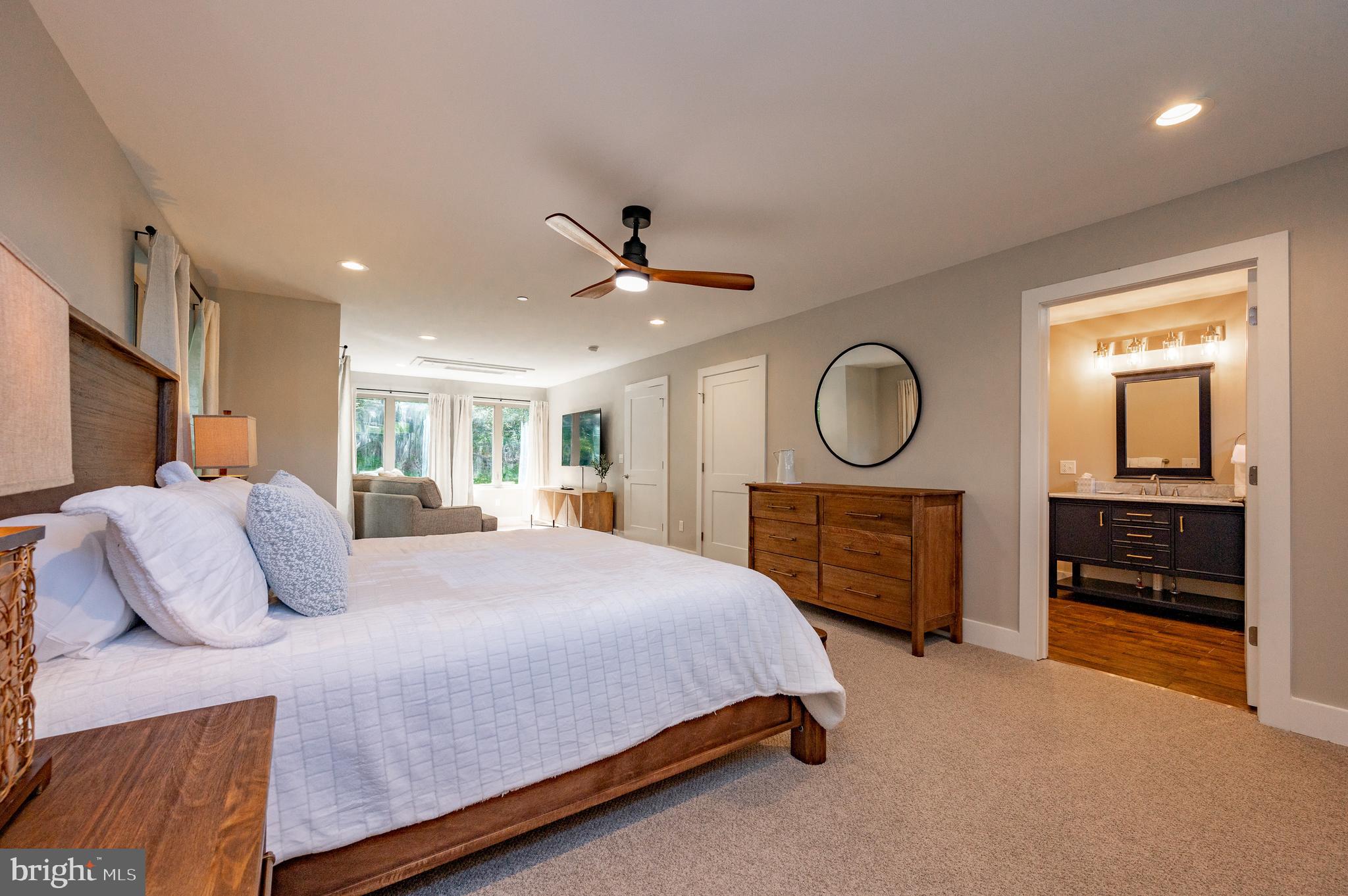 STATE PARK ROAD - Residential