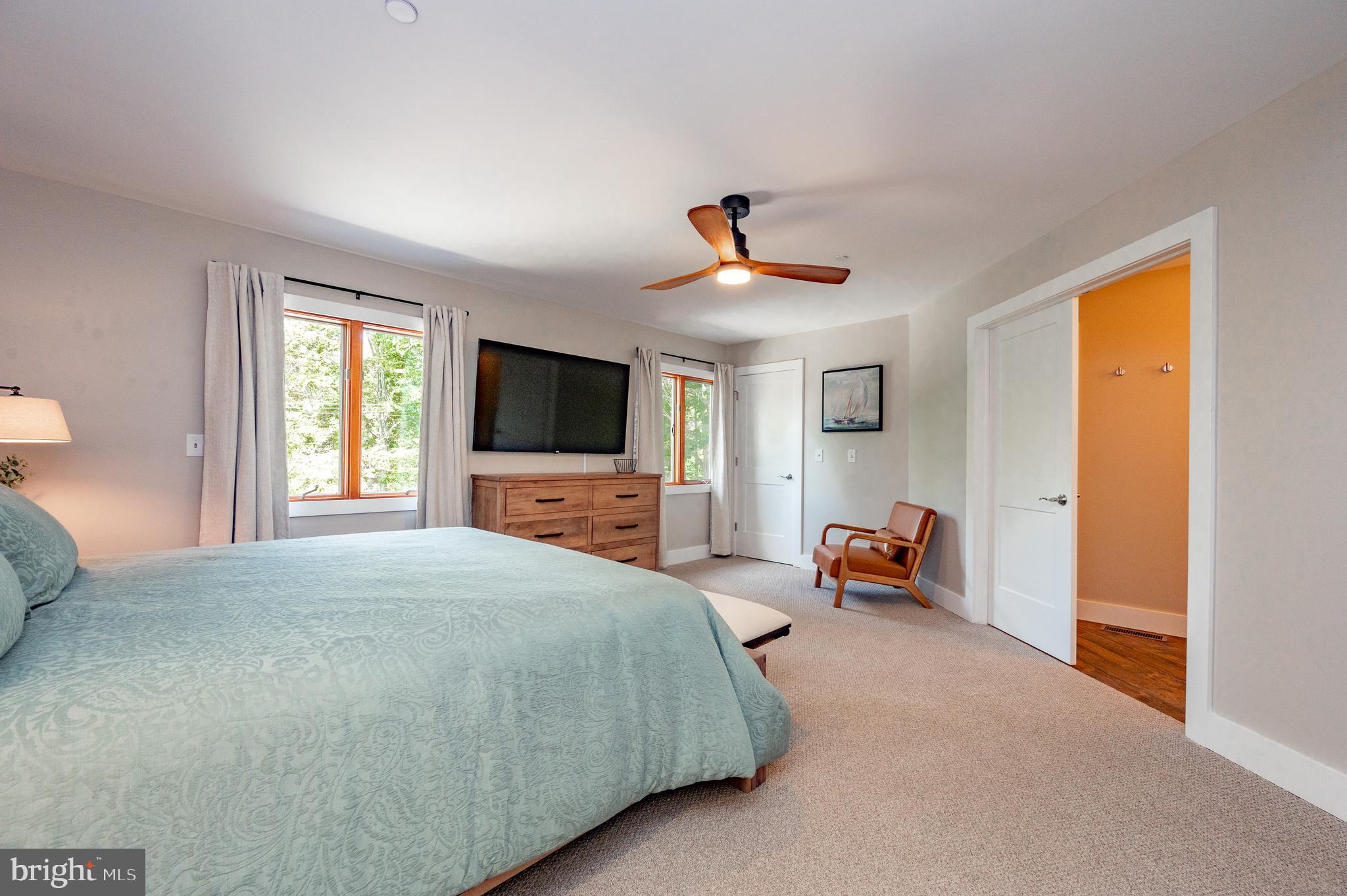 STATE PARK ROAD - Residential