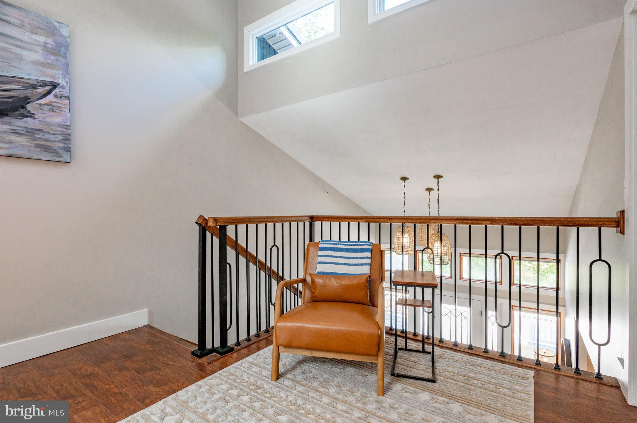 STATE PARK ROAD - Residential