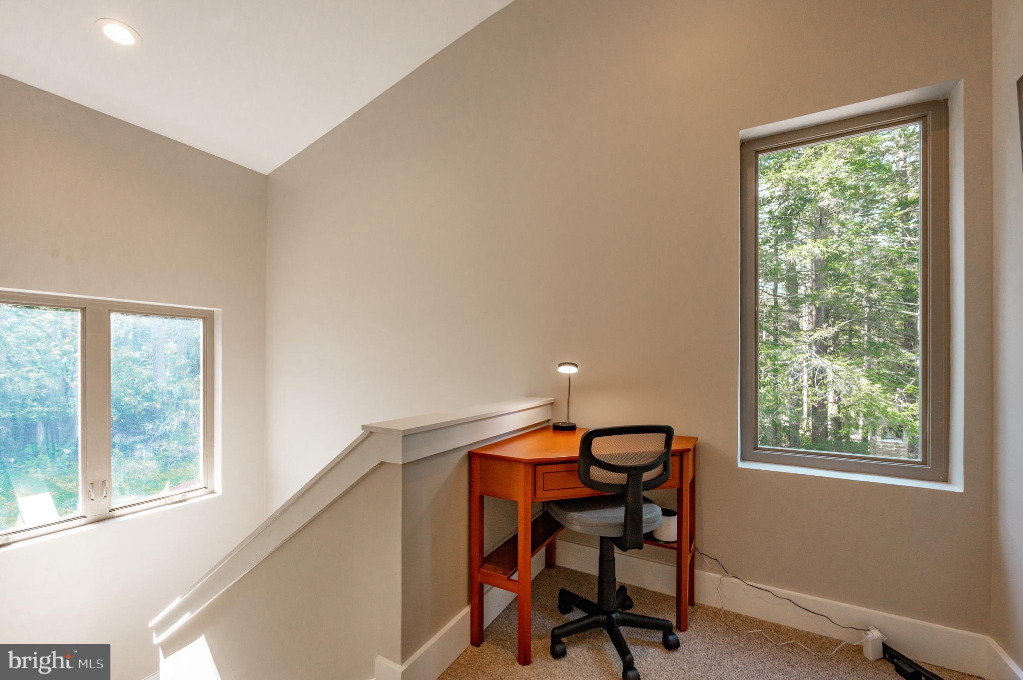 STATE PARK ROAD - Residential