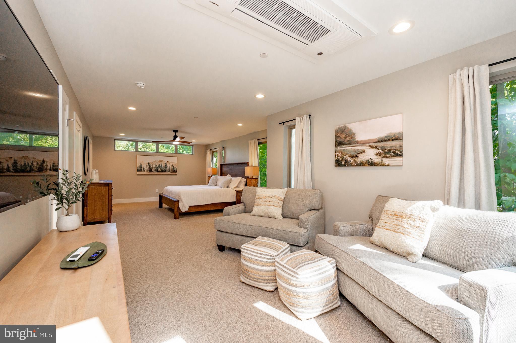 STATE PARK ROAD - Residential