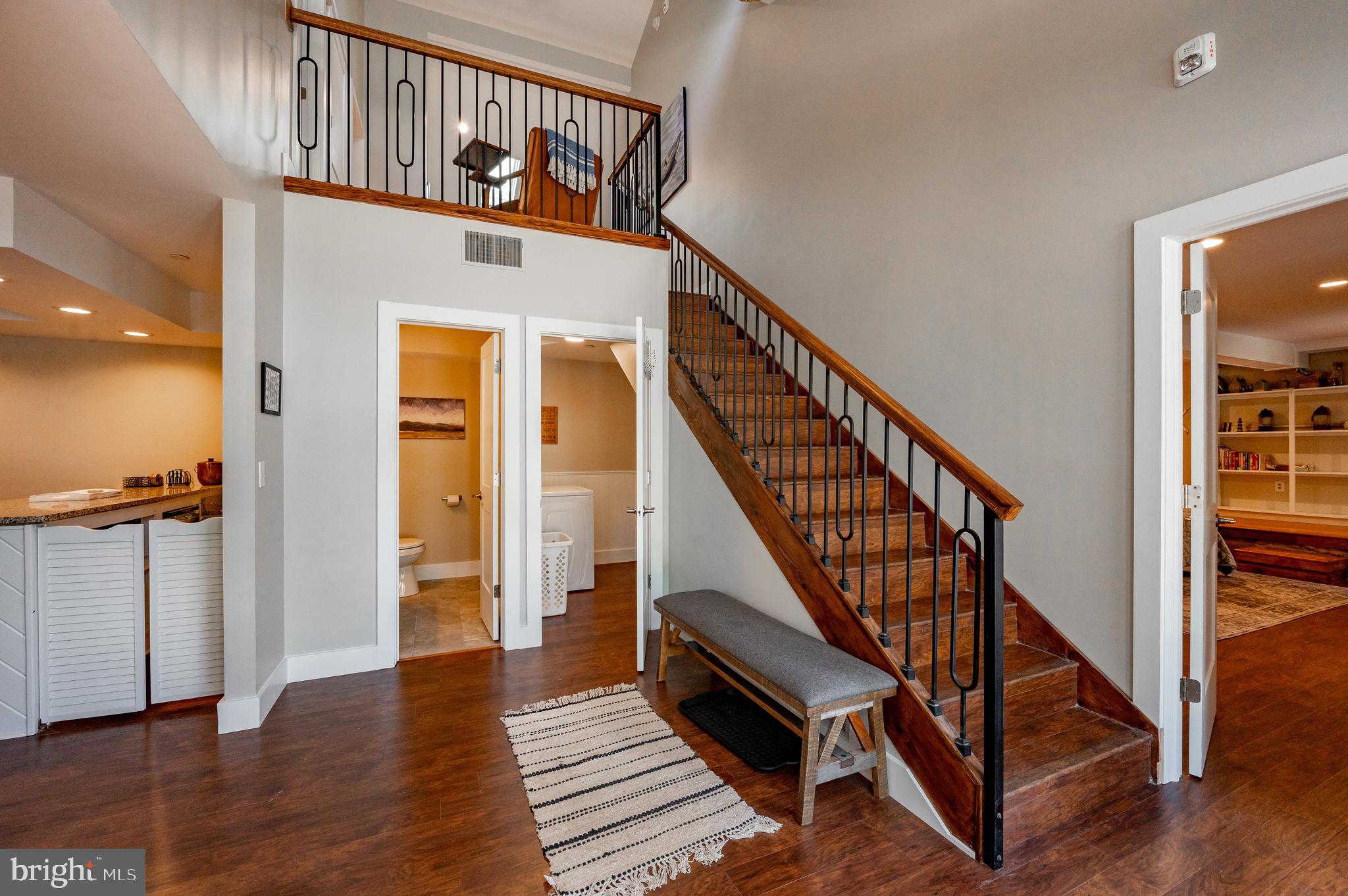 STATE PARK ROAD - Residential