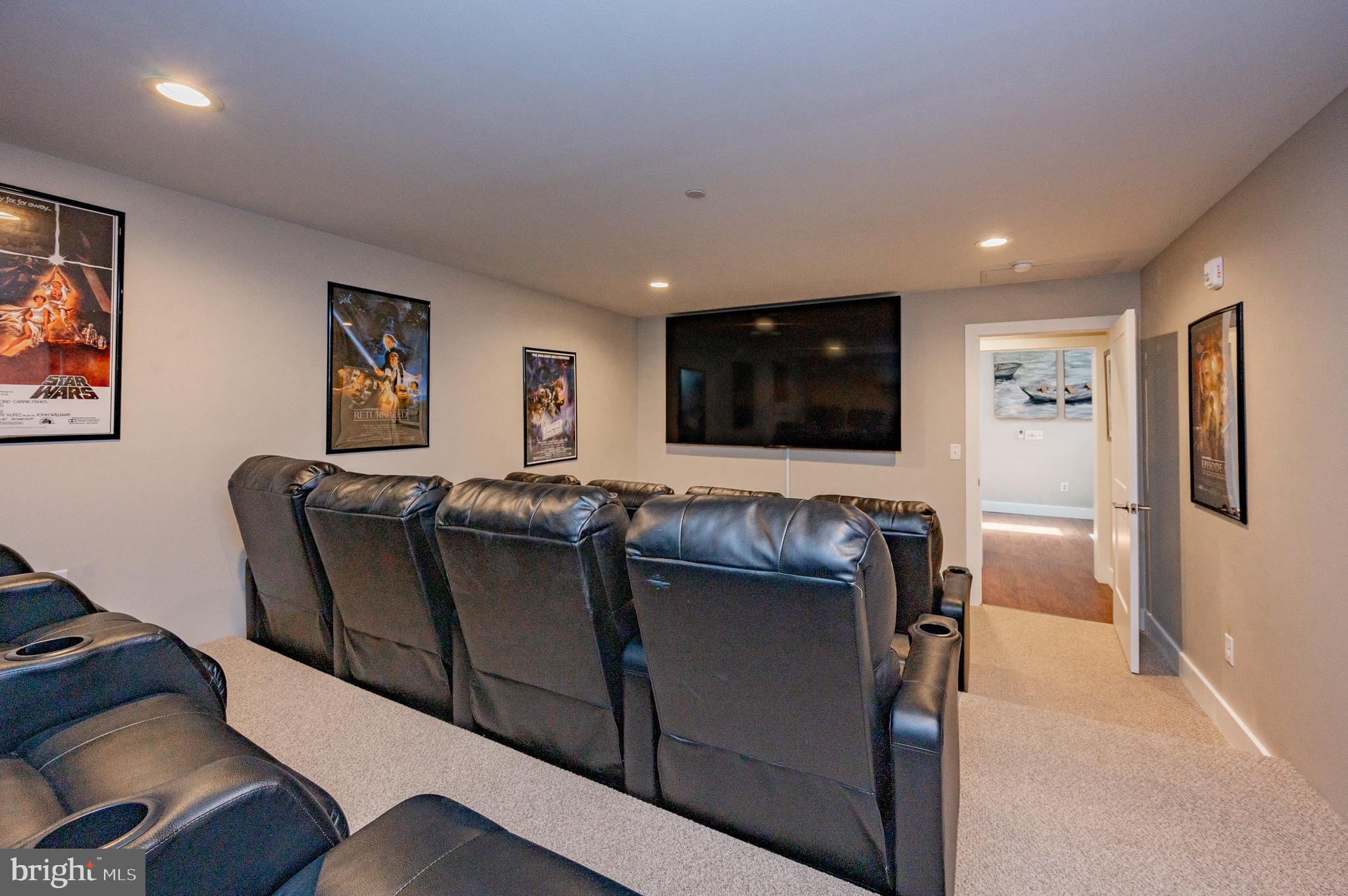 STATE PARK ROAD - Residential