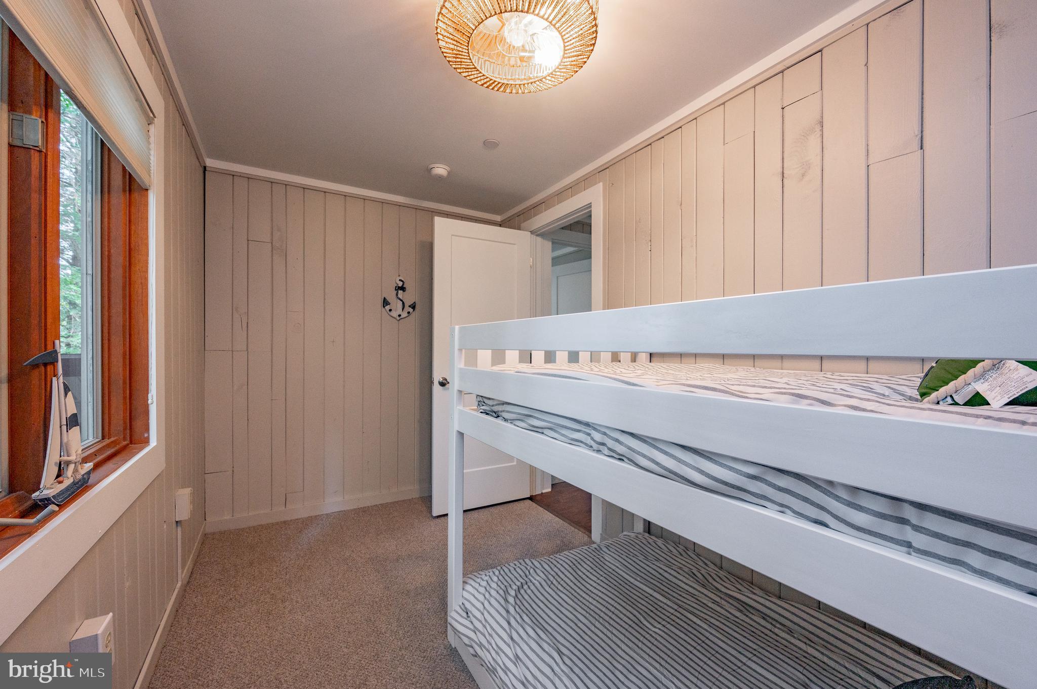 STATE PARK ROAD - Residential