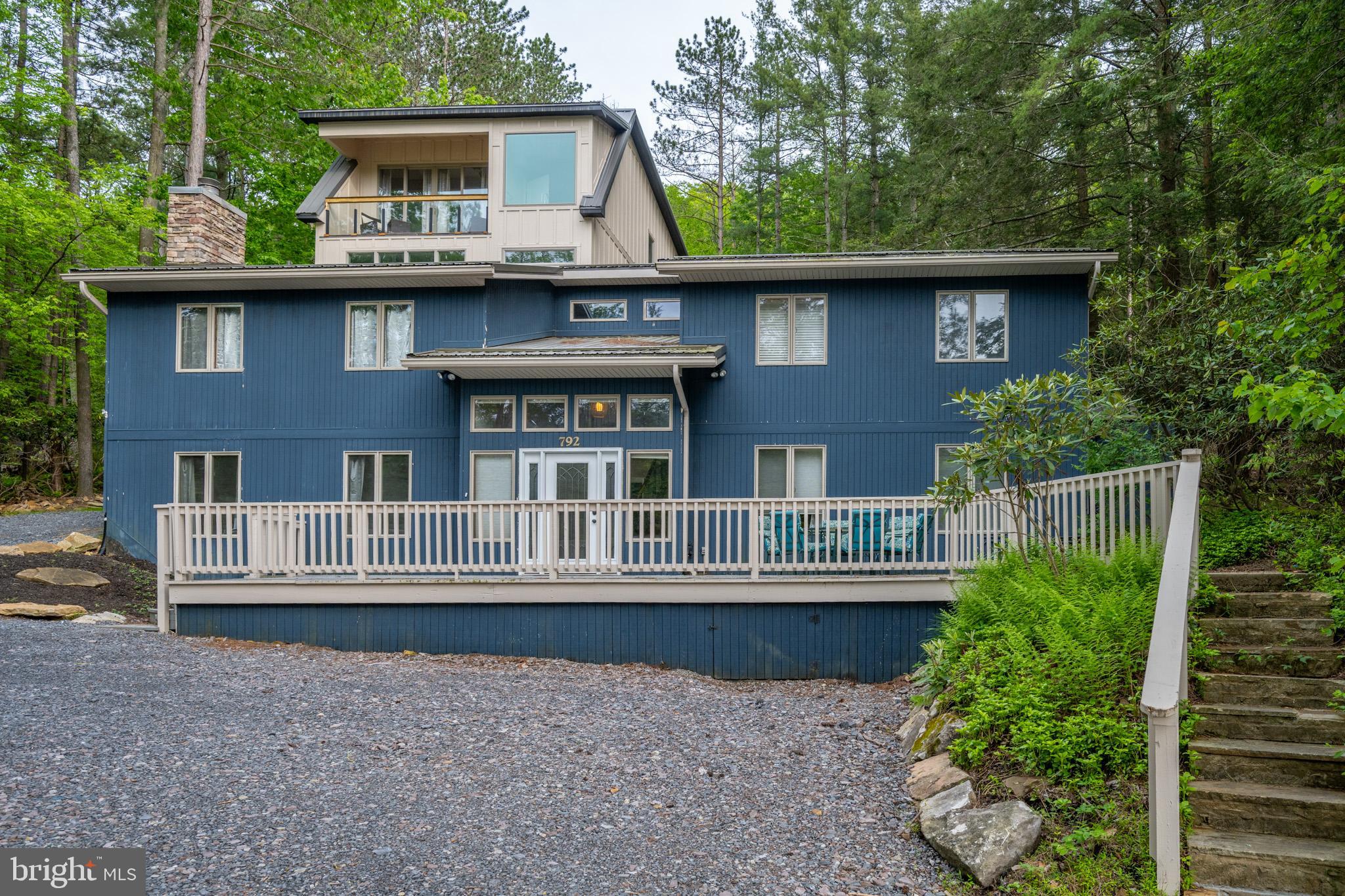 STATE PARK ROAD - Residential