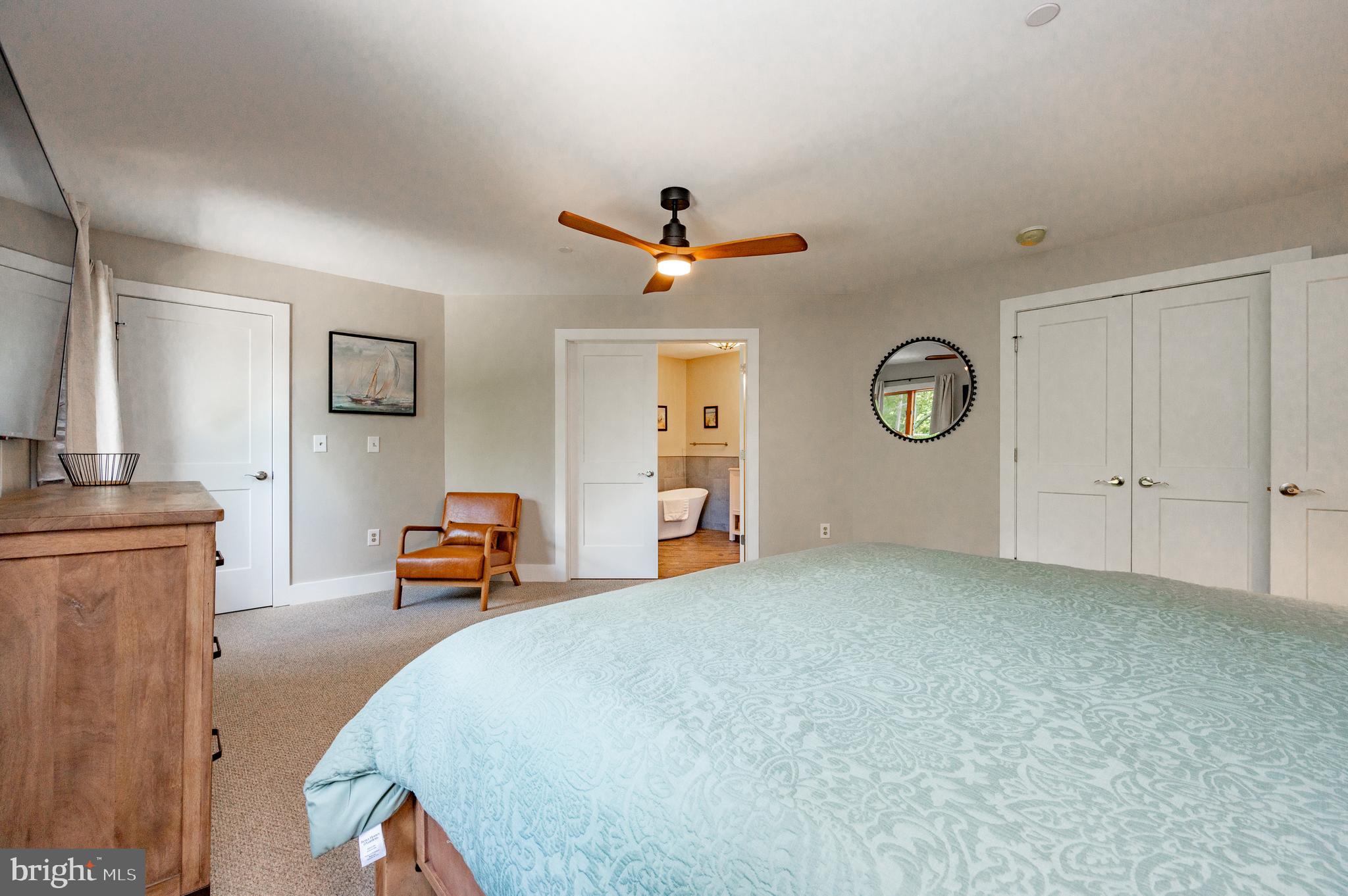 STATE PARK ROAD - Residential