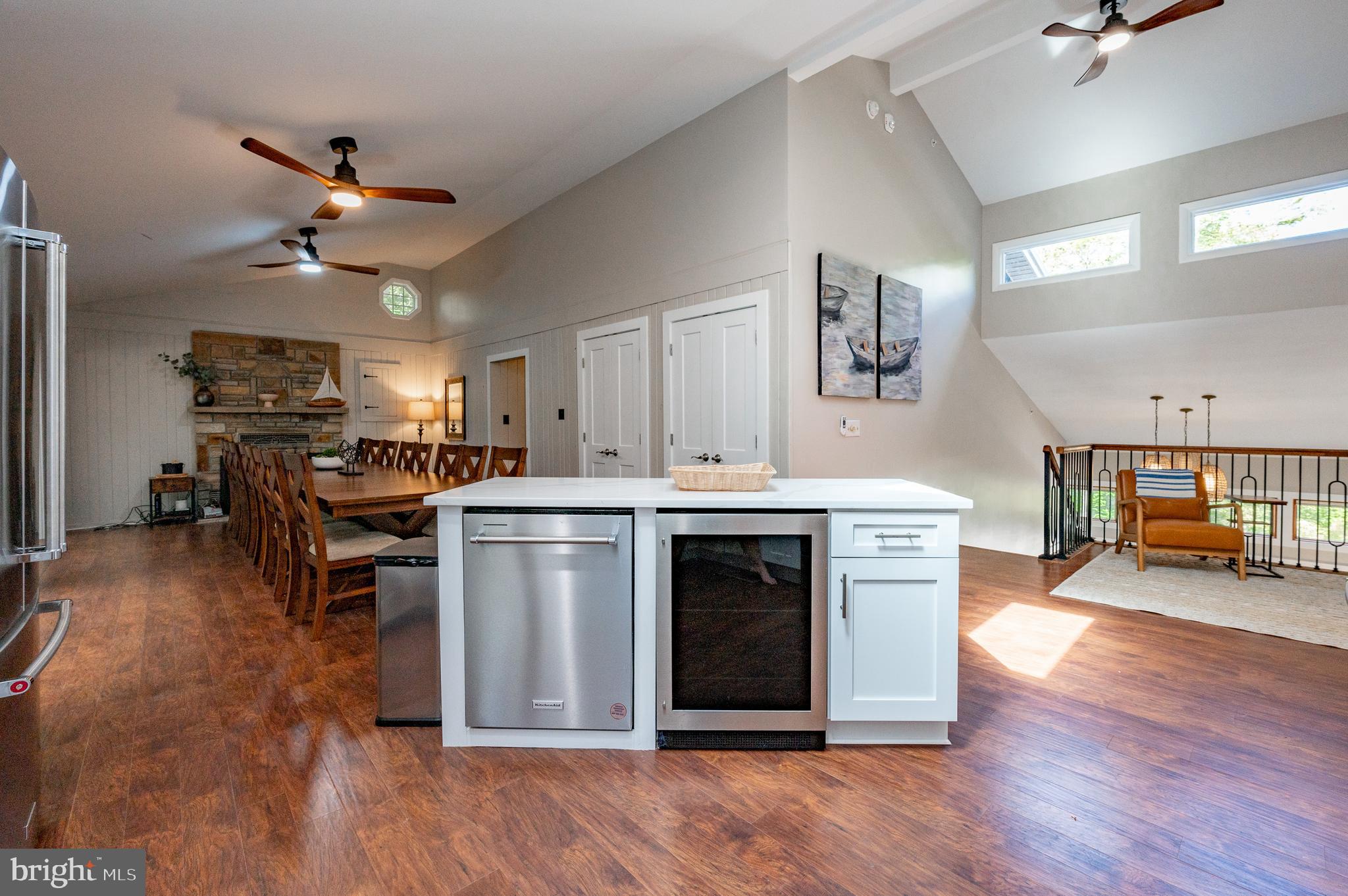 STATE PARK ROAD - Residential