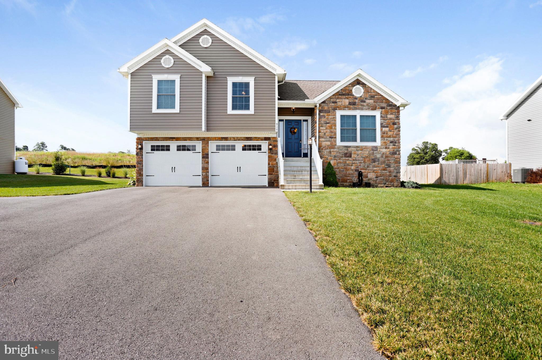 SHIPPENSBURG - Residential