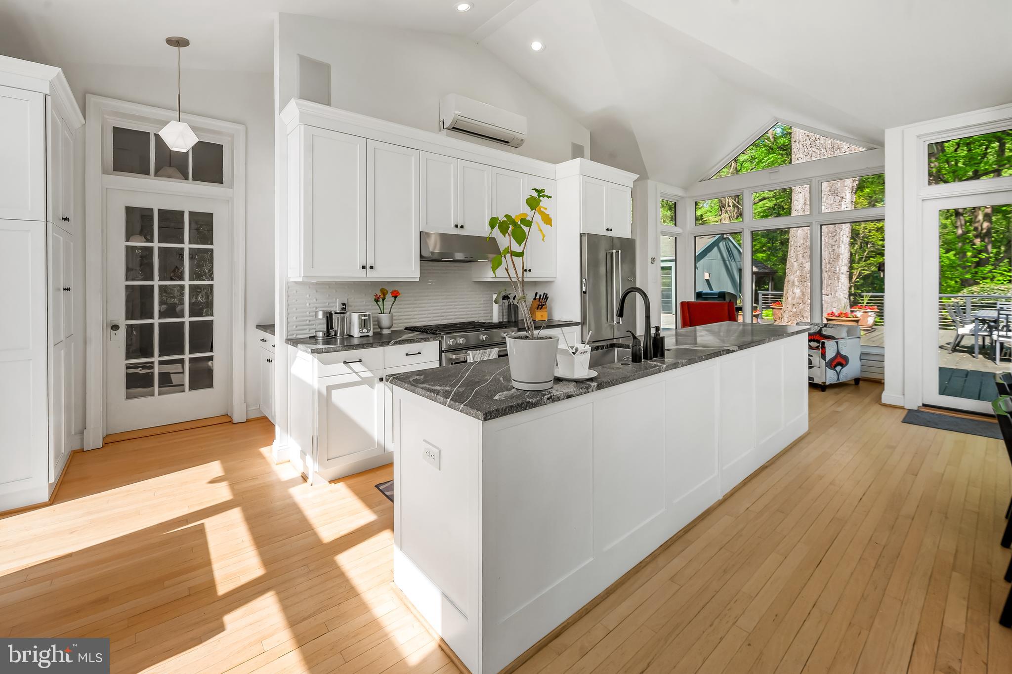1107 POPLAR HILL ROAD