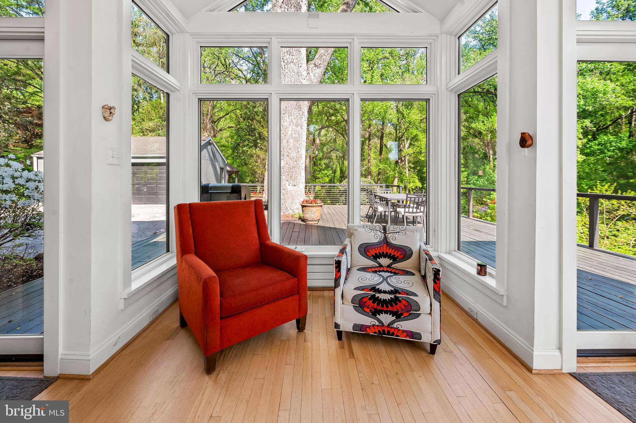ROLAND PARK - Residential