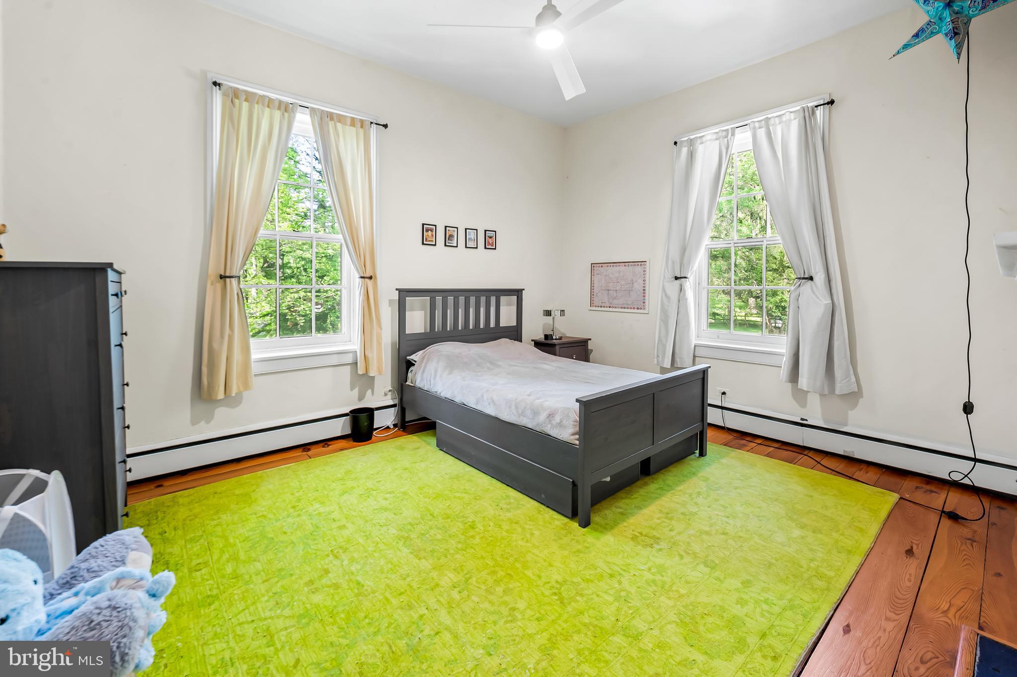 ROLAND PARK - Residential