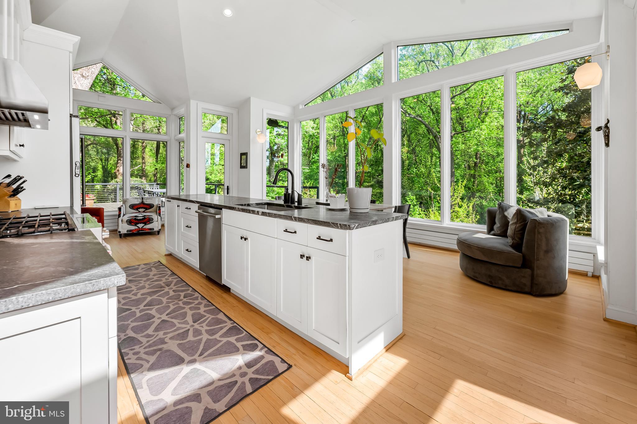 1107 POPLAR HILL ROAD