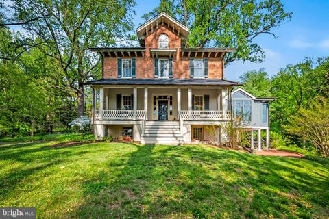 1107 POPLAR HILL ROAD BALTIMORE MD 21210