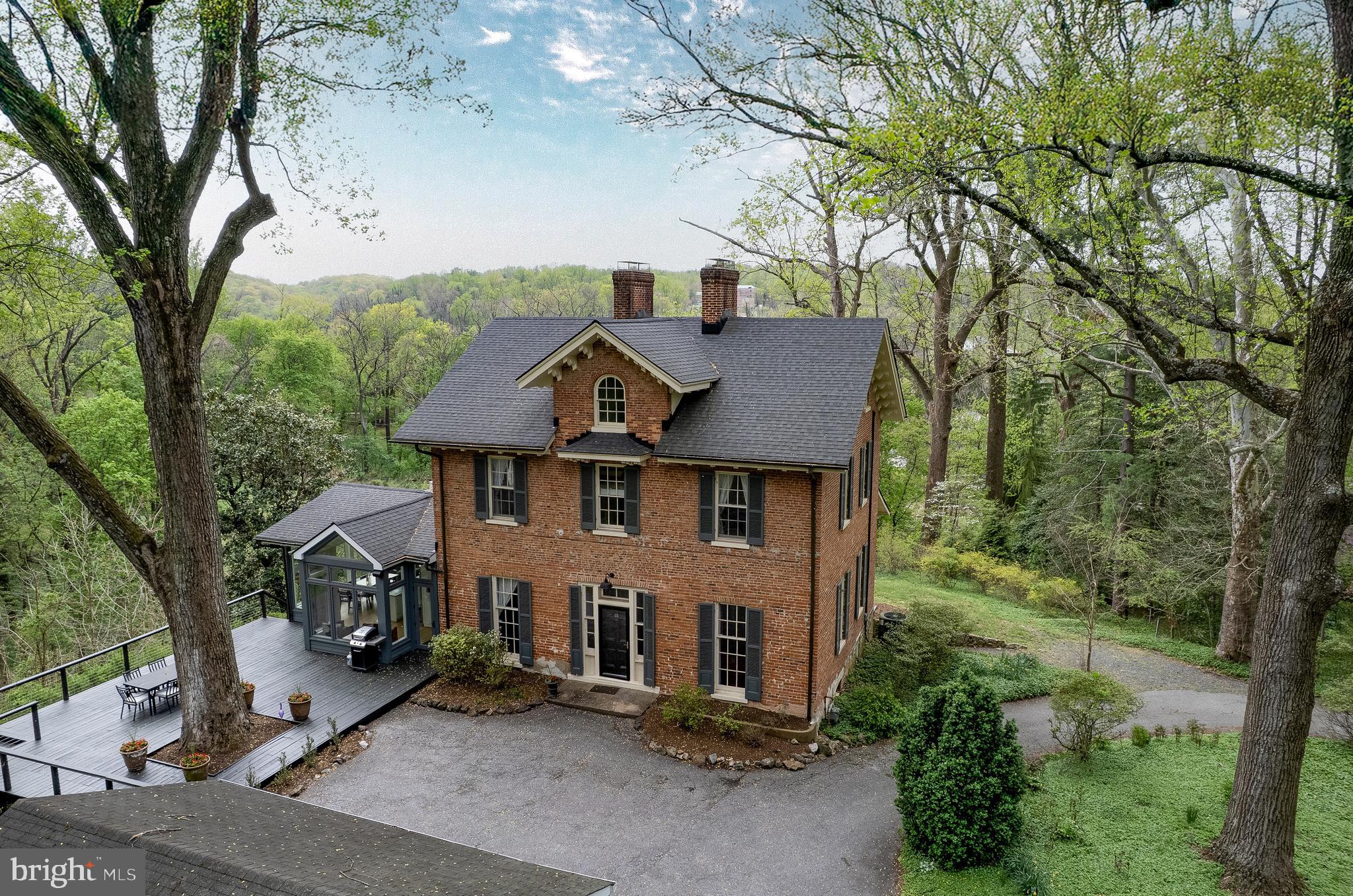 ROLAND PARK - Residential