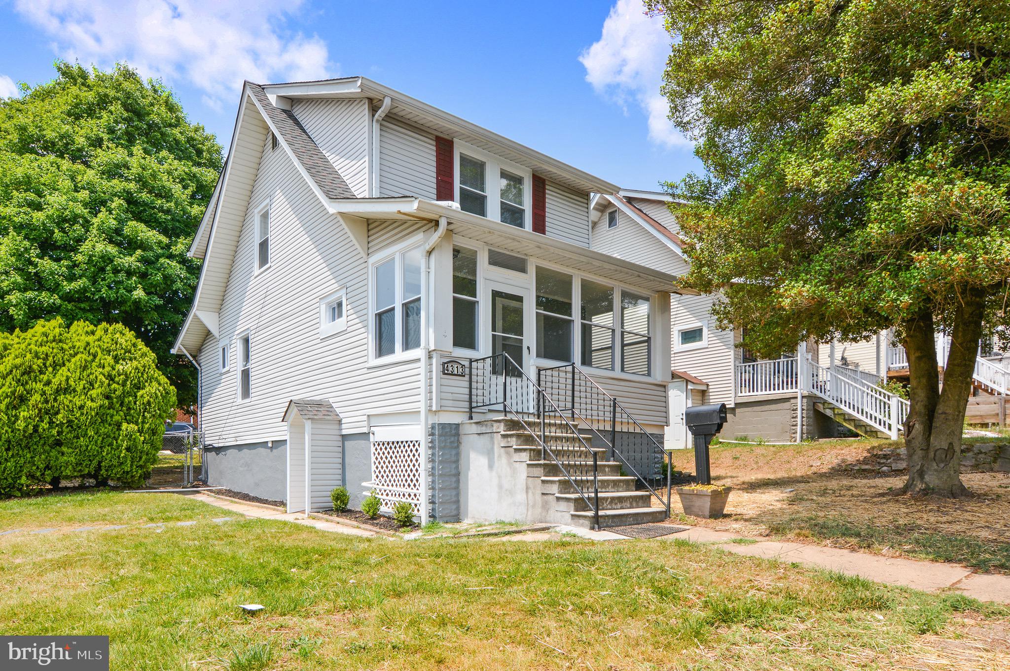 GARDENVILLE - Residential