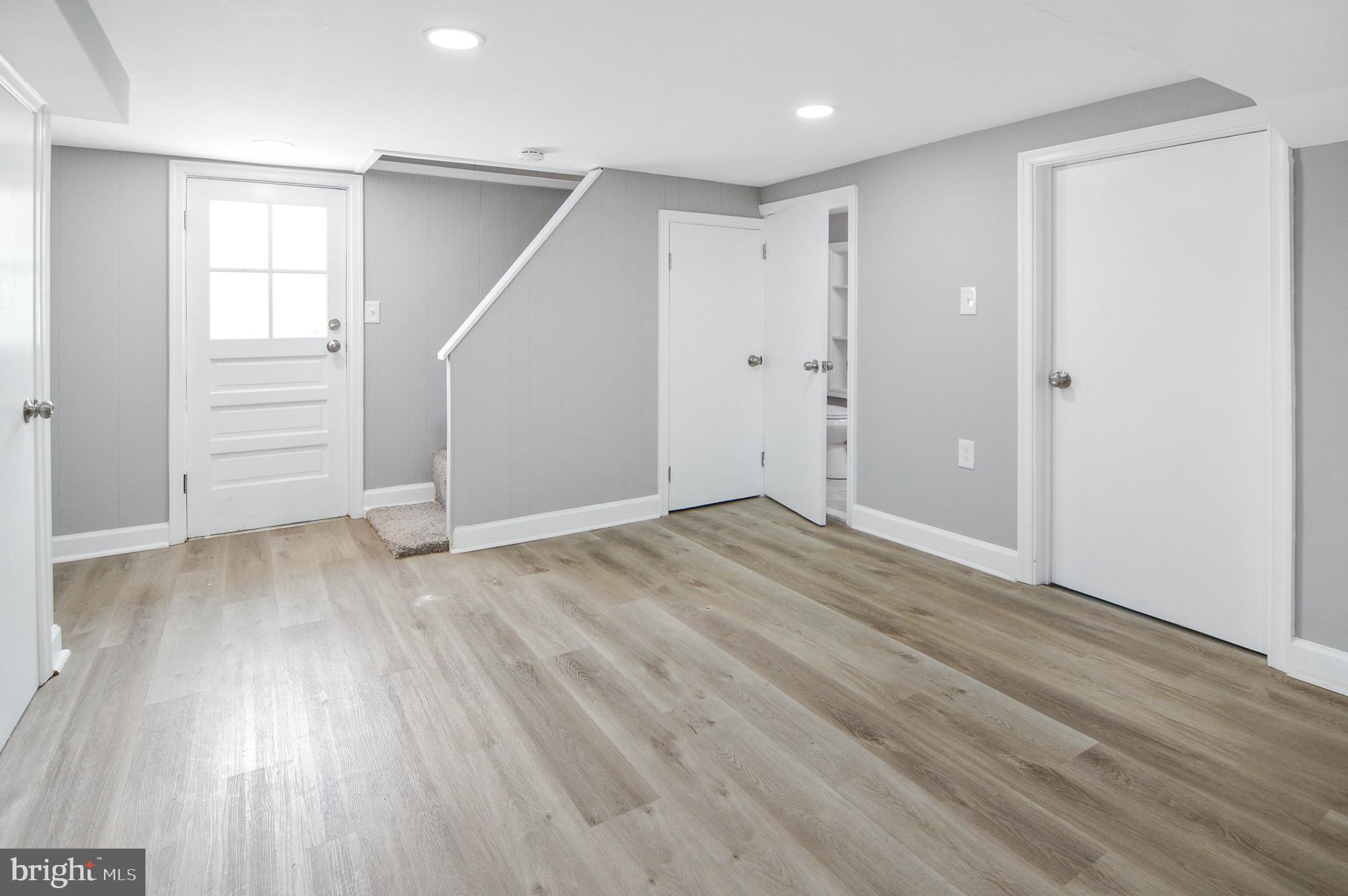 GARDENVILLE - Residential