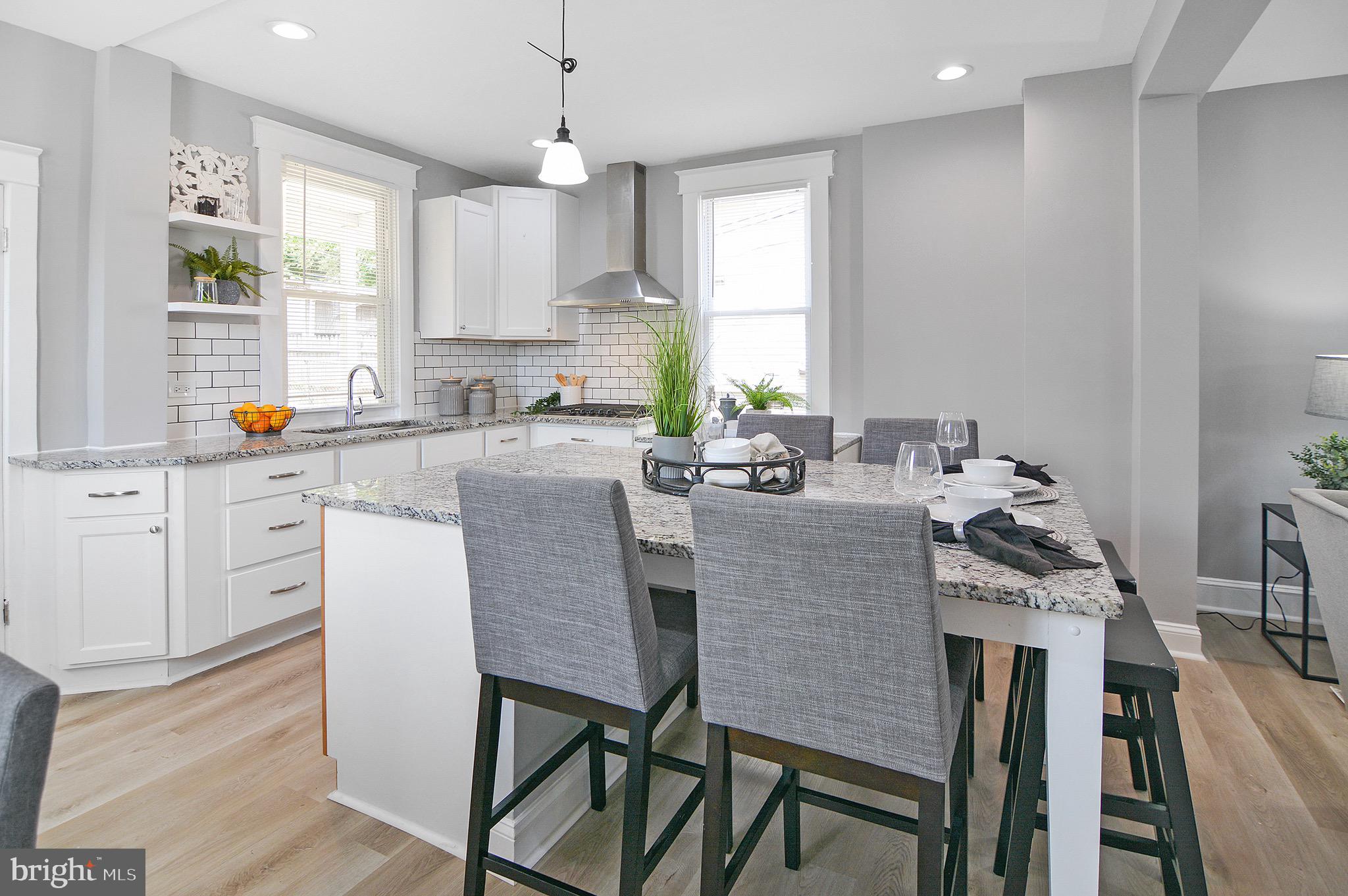 GARDENVILLE - Residential