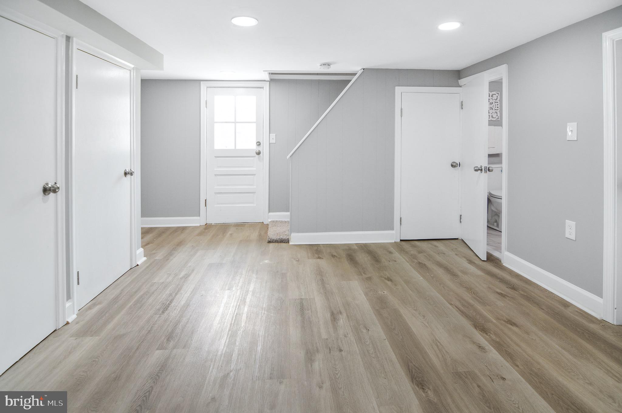 GARDENVILLE - Residential