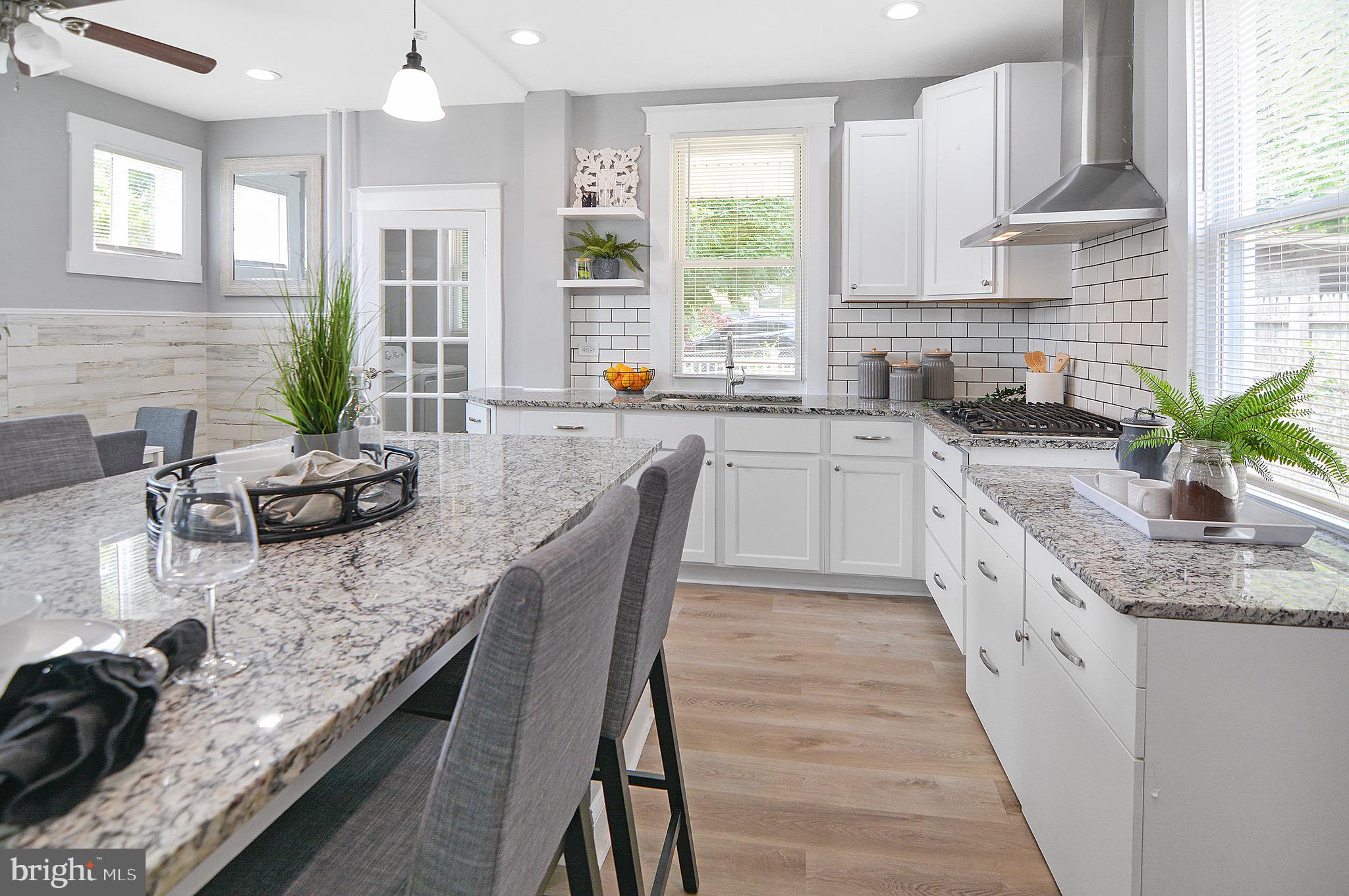 GARDENVILLE - Residential