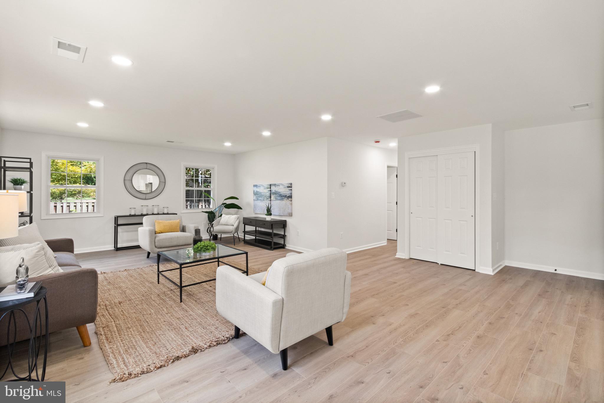 GREENBRIAR - Residential