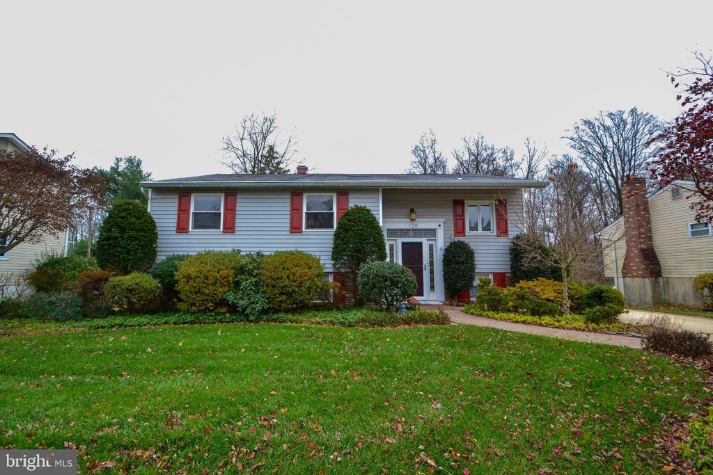 Photo of 120 Lamport Road, REISTERSTOWN, MD 21136 (MLS # MDBC2146750)