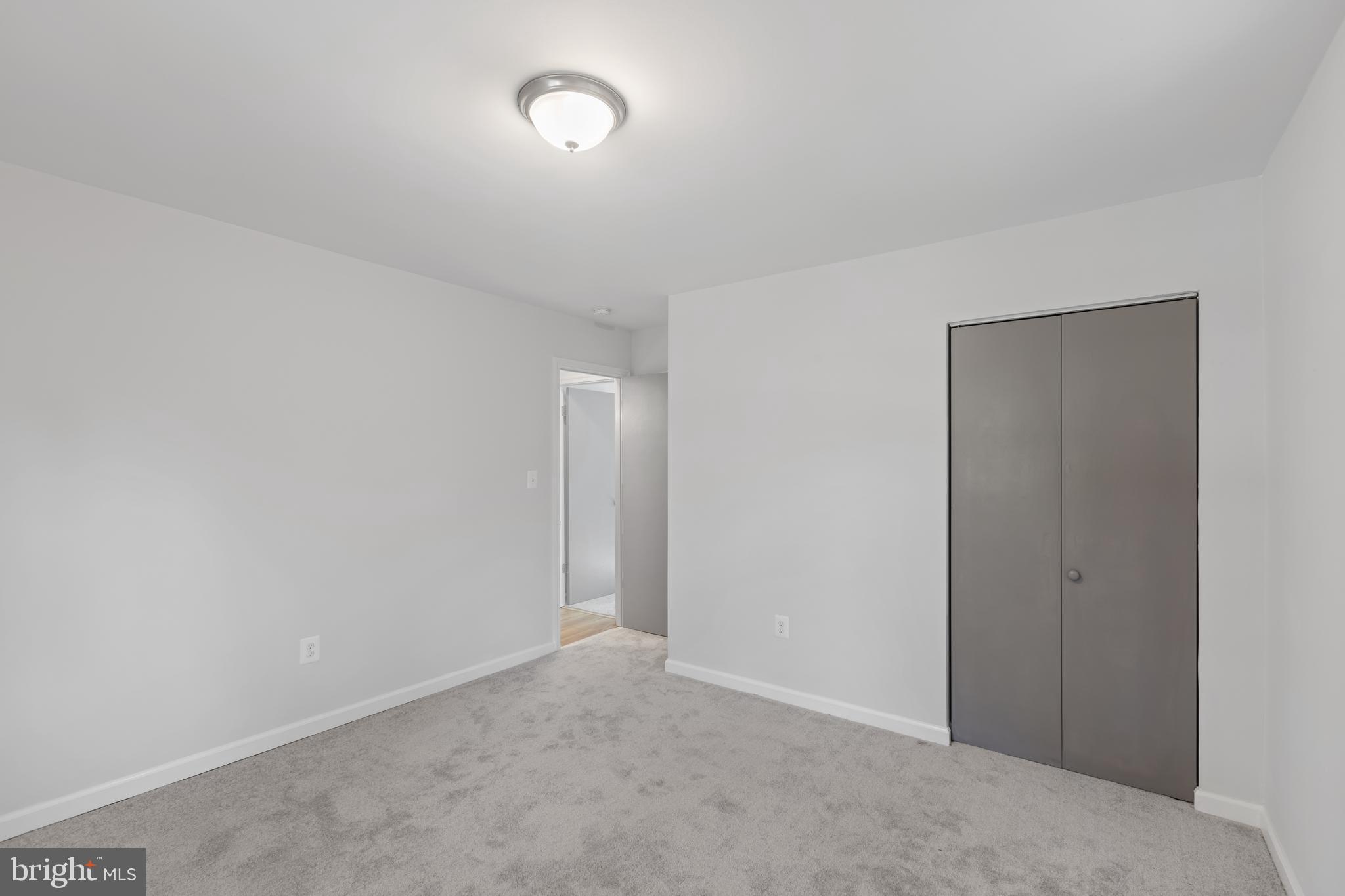 ELVATON ACRES - Residential