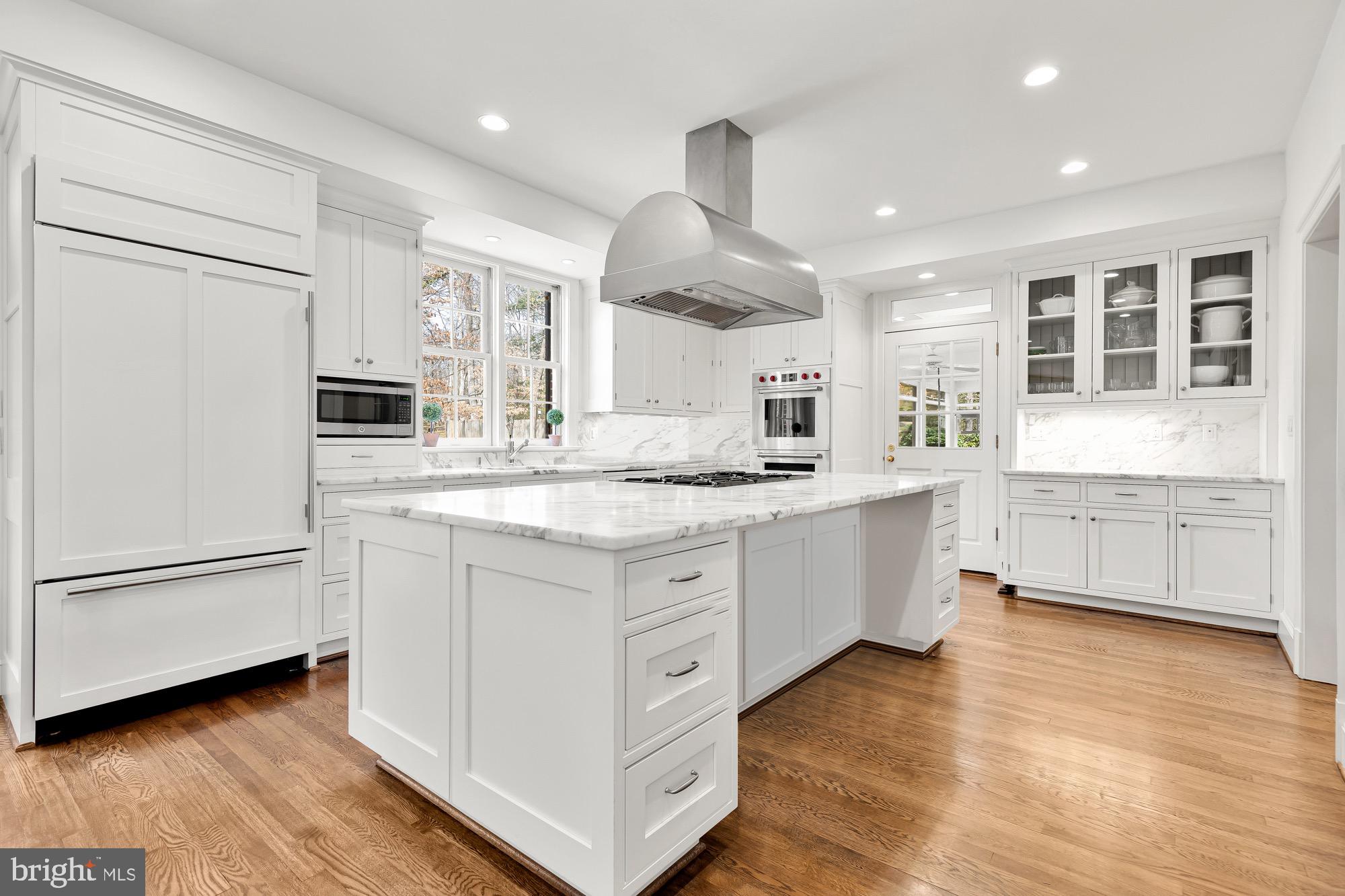 POTOMAC VILLAGE - Residential