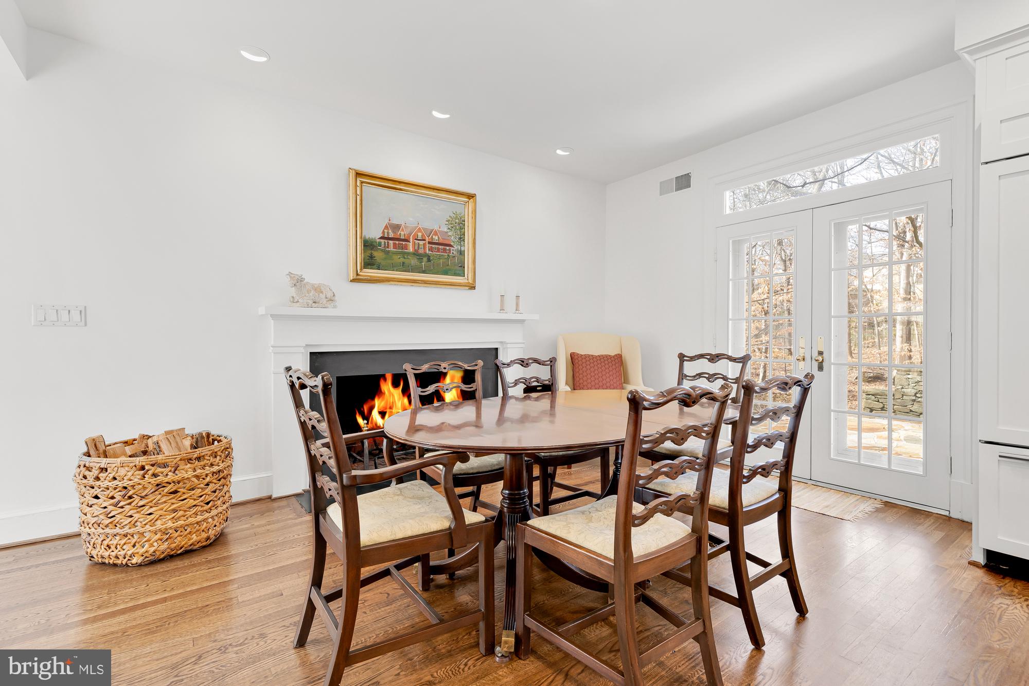 POTOMAC VILLAGE - Residential