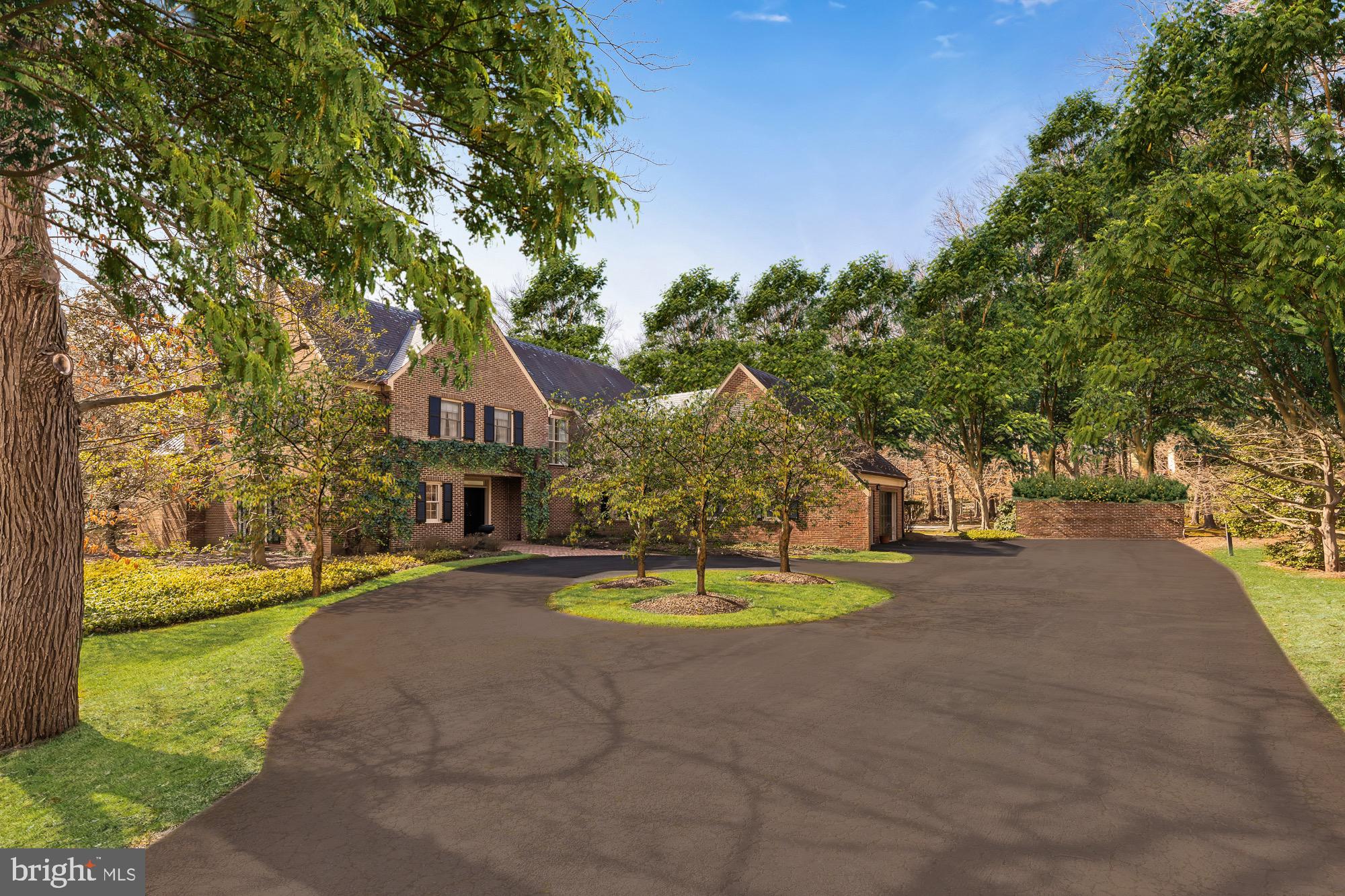 POTOMAC VILLAGE - Residential