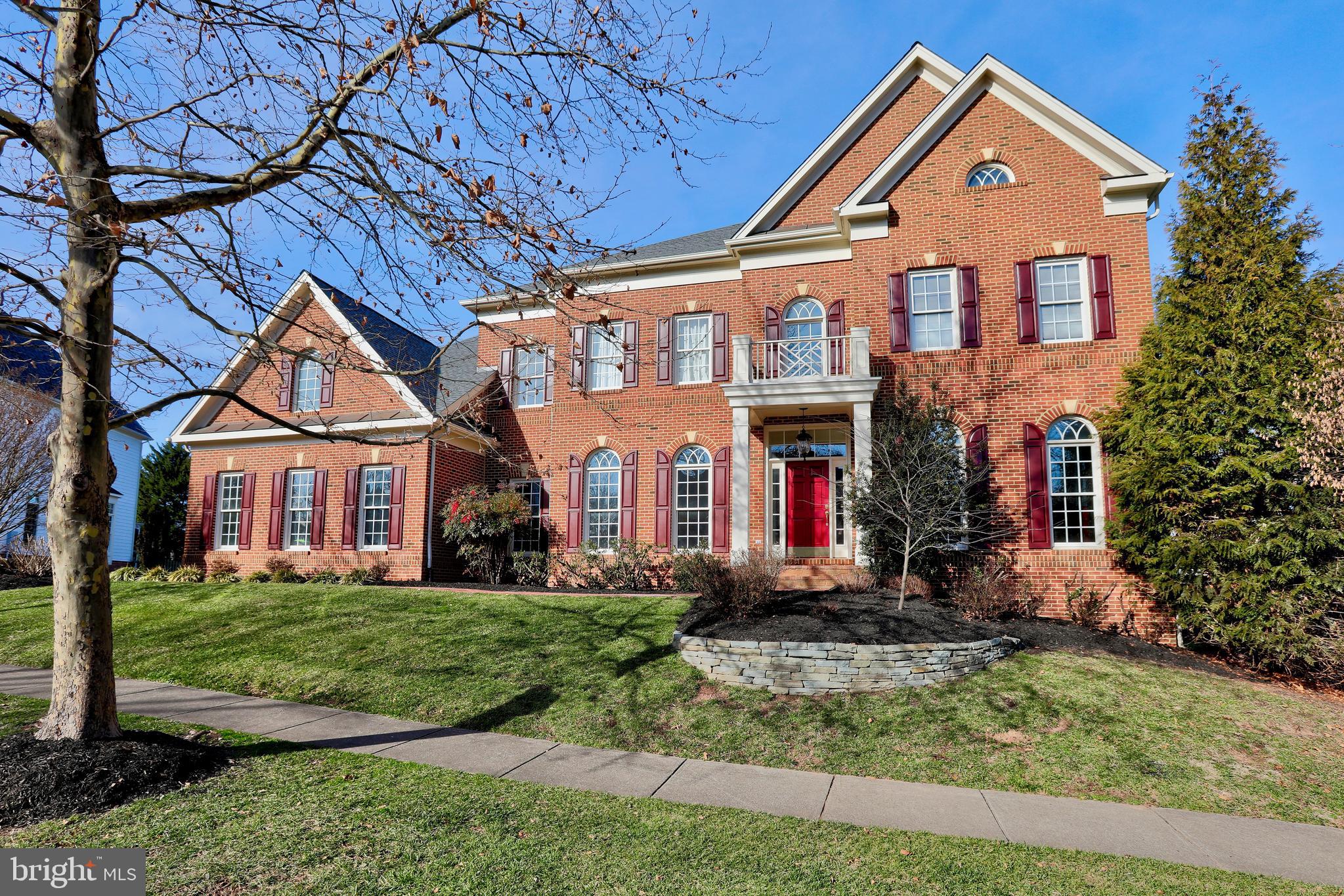 LANSDOWNE ON THE POTOMAC - Residential