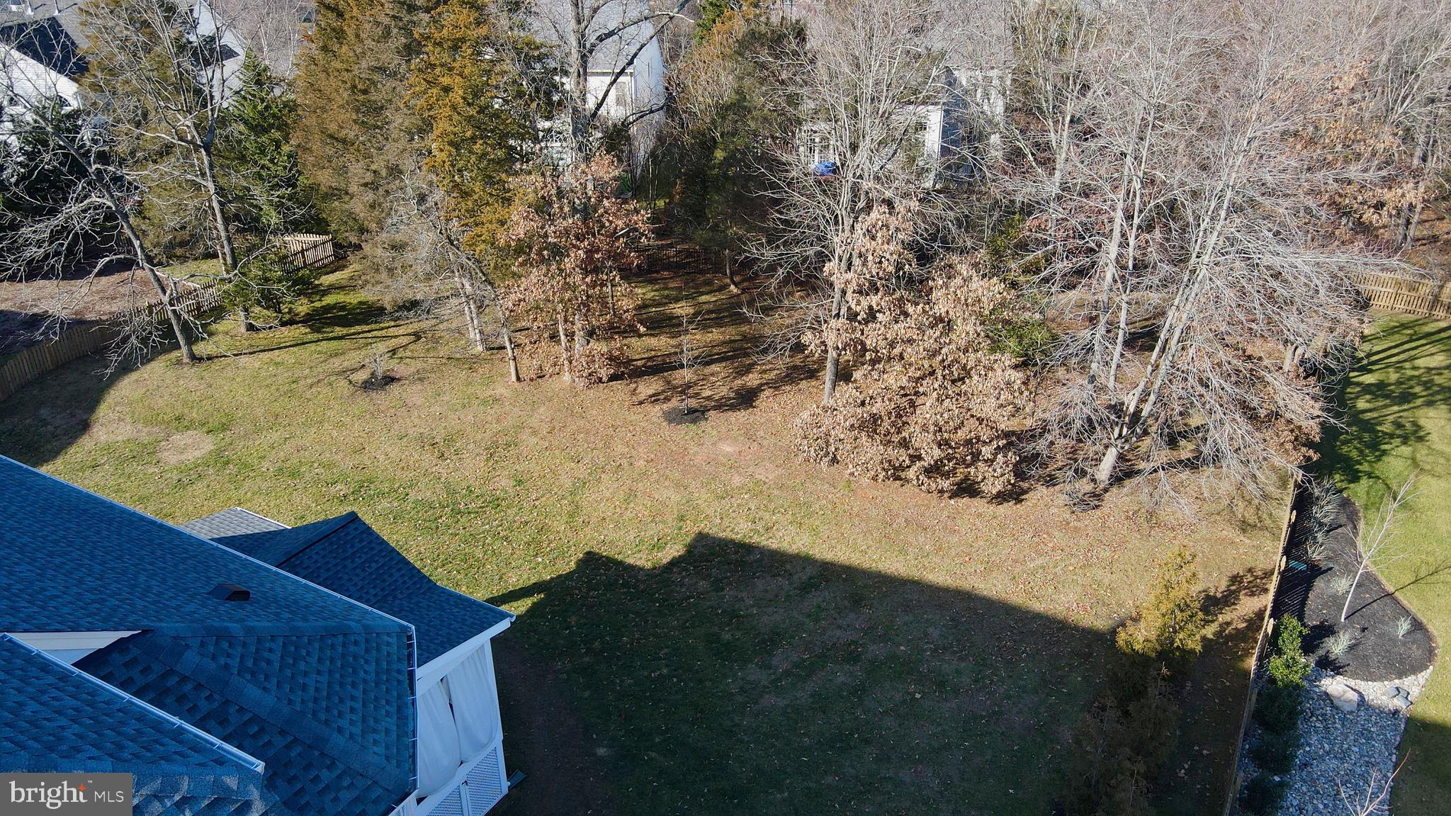 LANSDOWNE ON THE POTOMAC - Residential