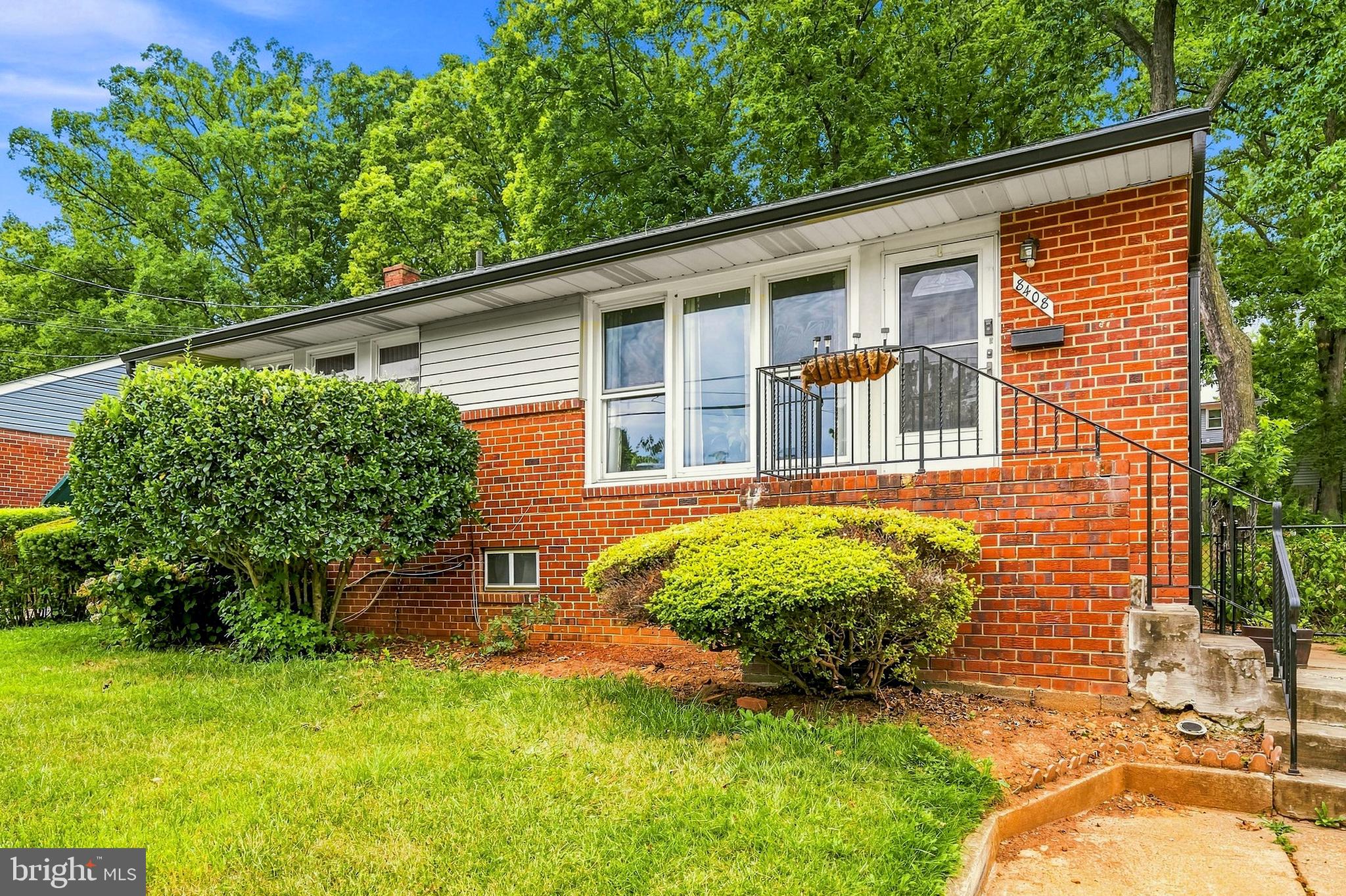 8408 CARROLLTON PARKWAY