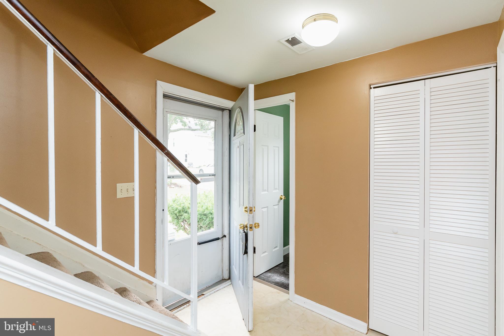 RIVERSIDE - Residential