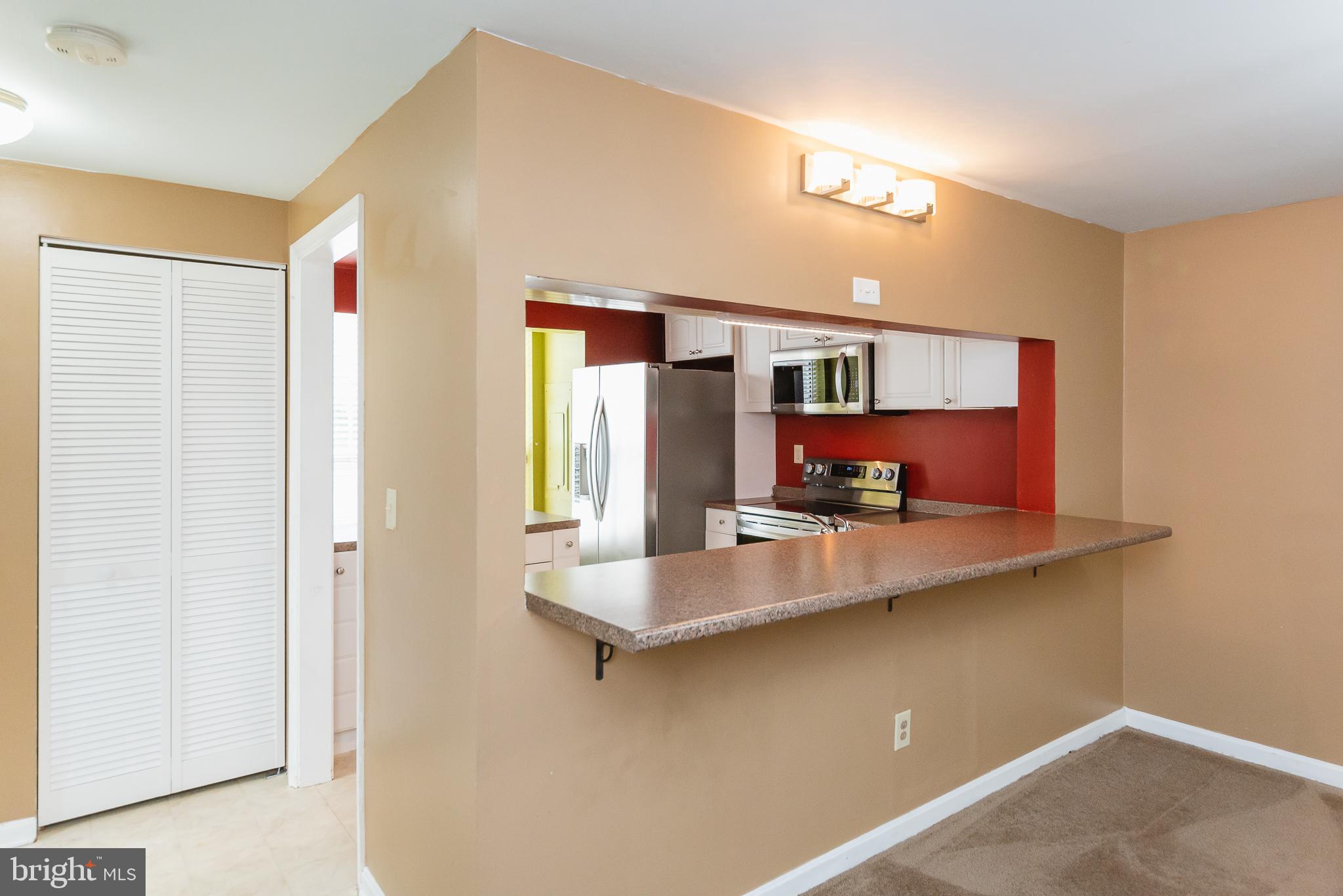 RIVERSIDE - Residential