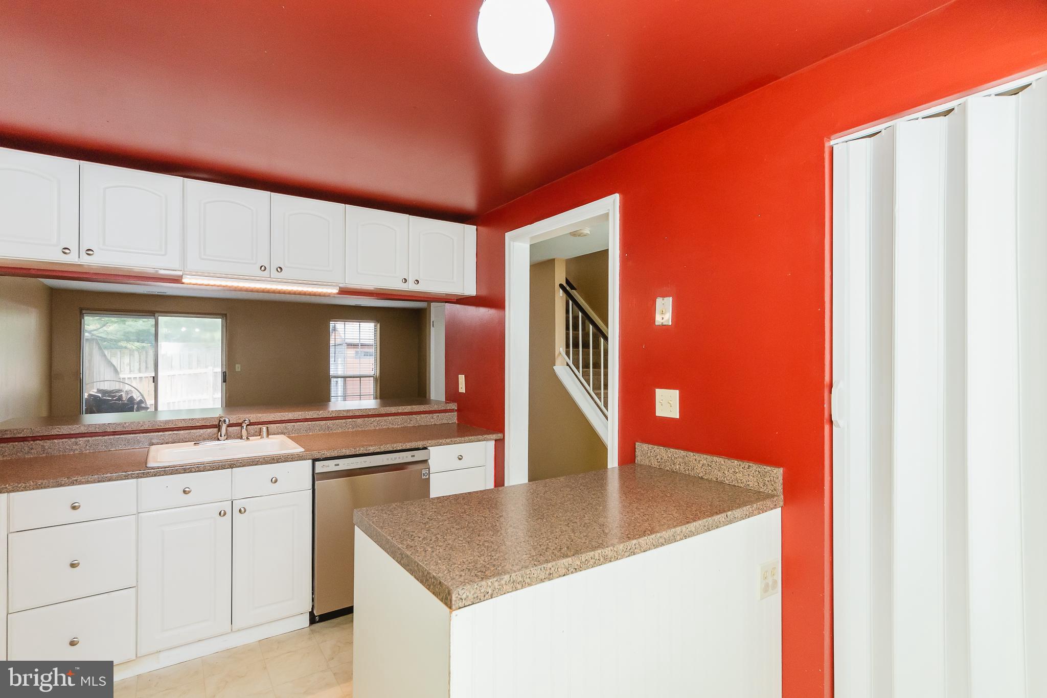 RIVERSIDE - Residential