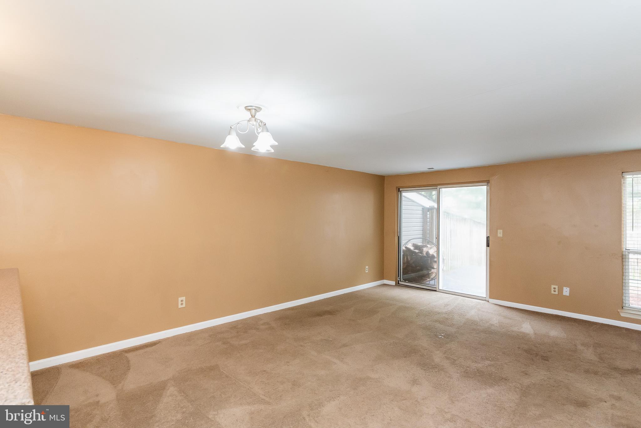 RIVERSIDE - Residential