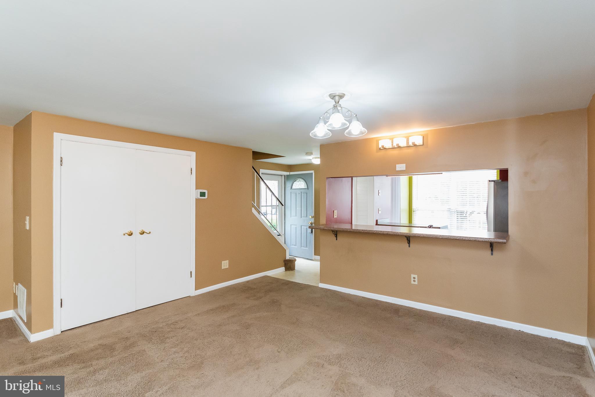 RIVERSIDE - Residential