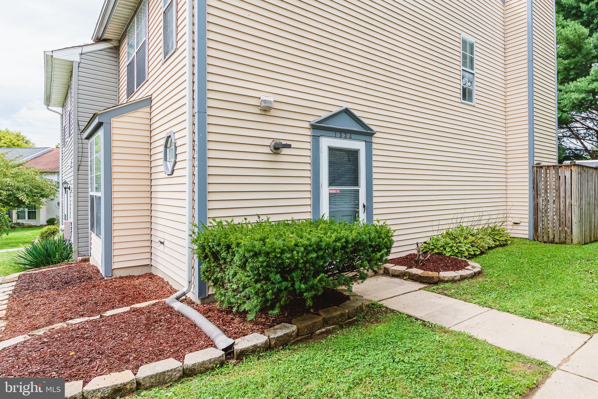 RIVERSIDE - Residential