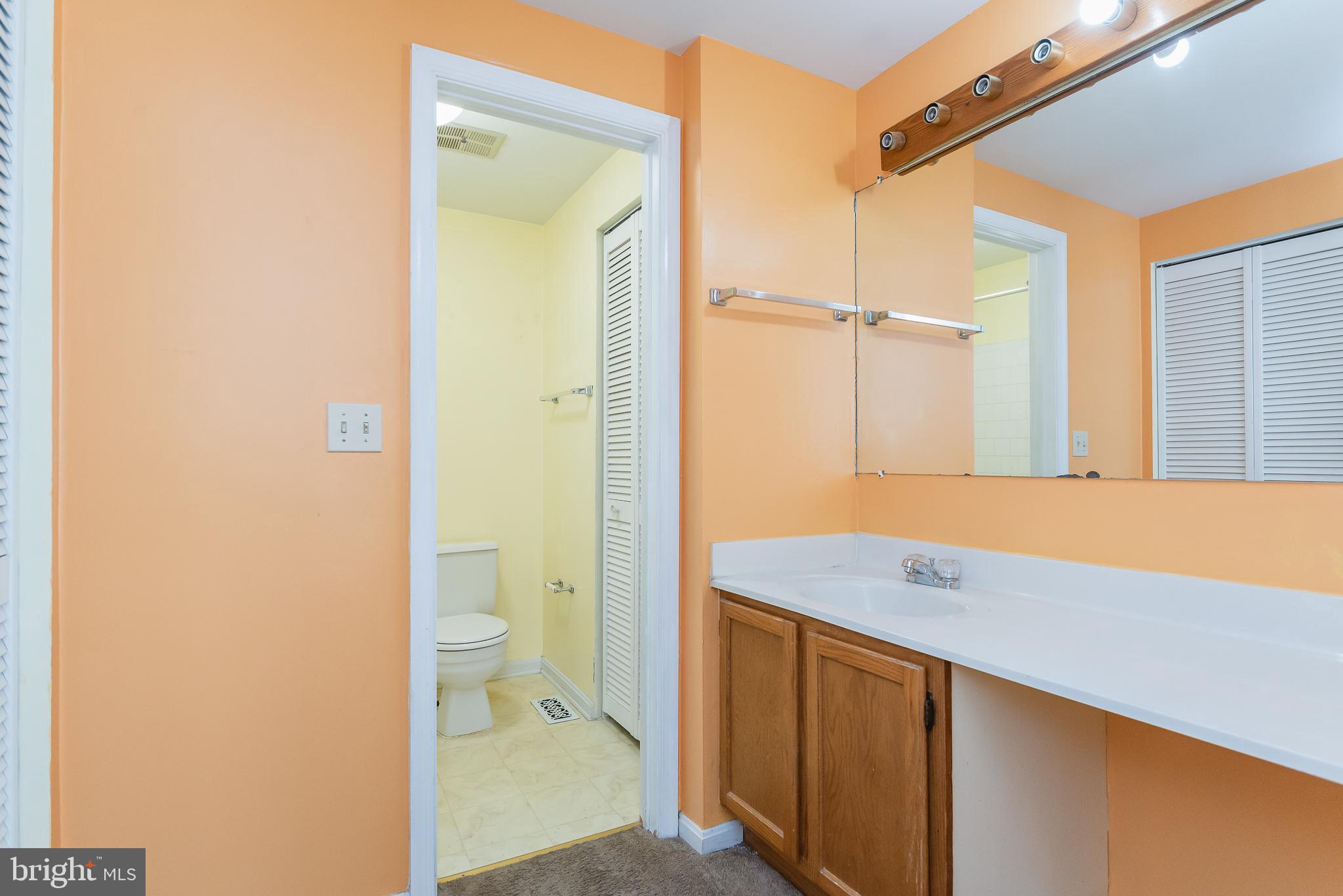 RIVERSIDE - Residential