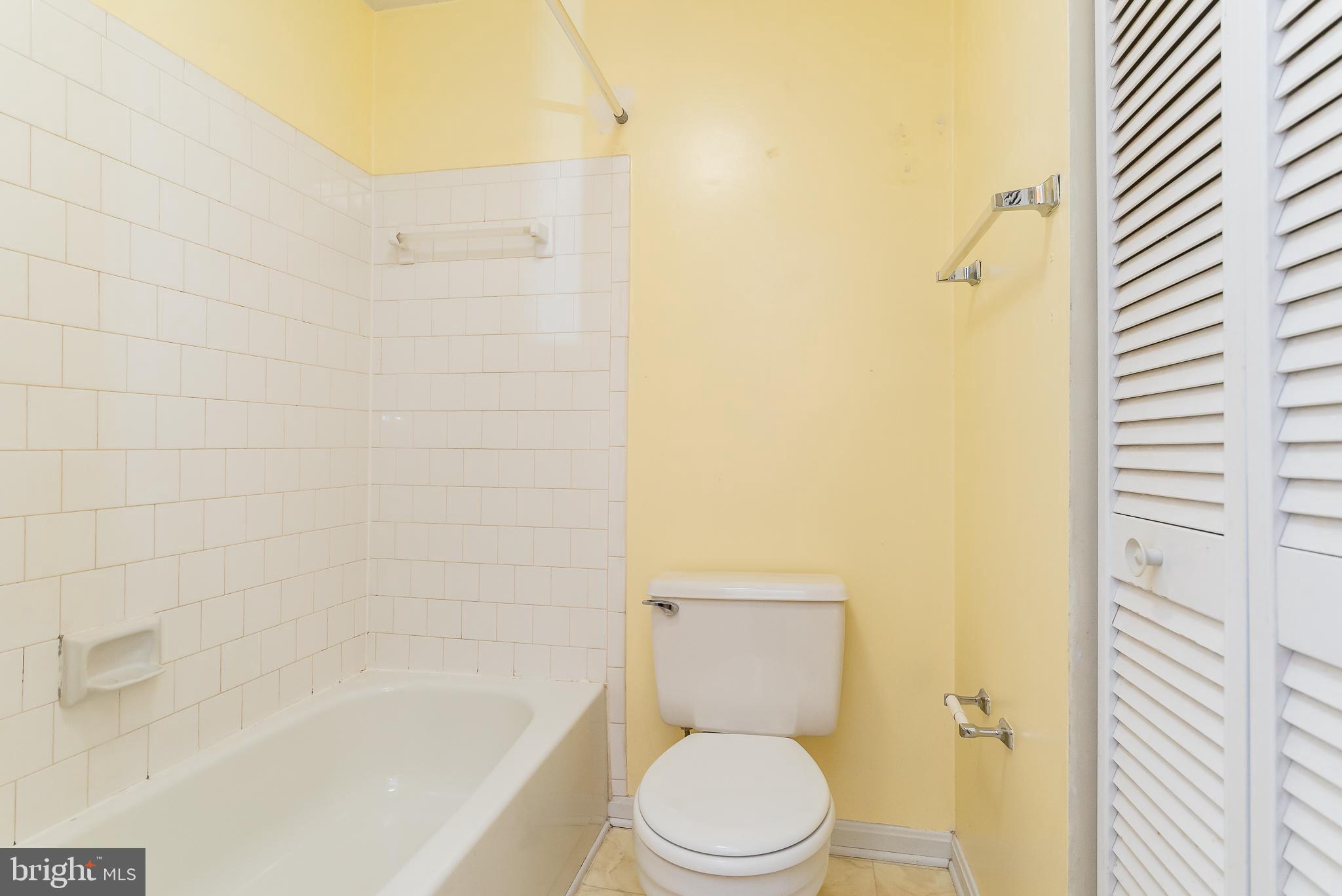 RIVERSIDE - Residential