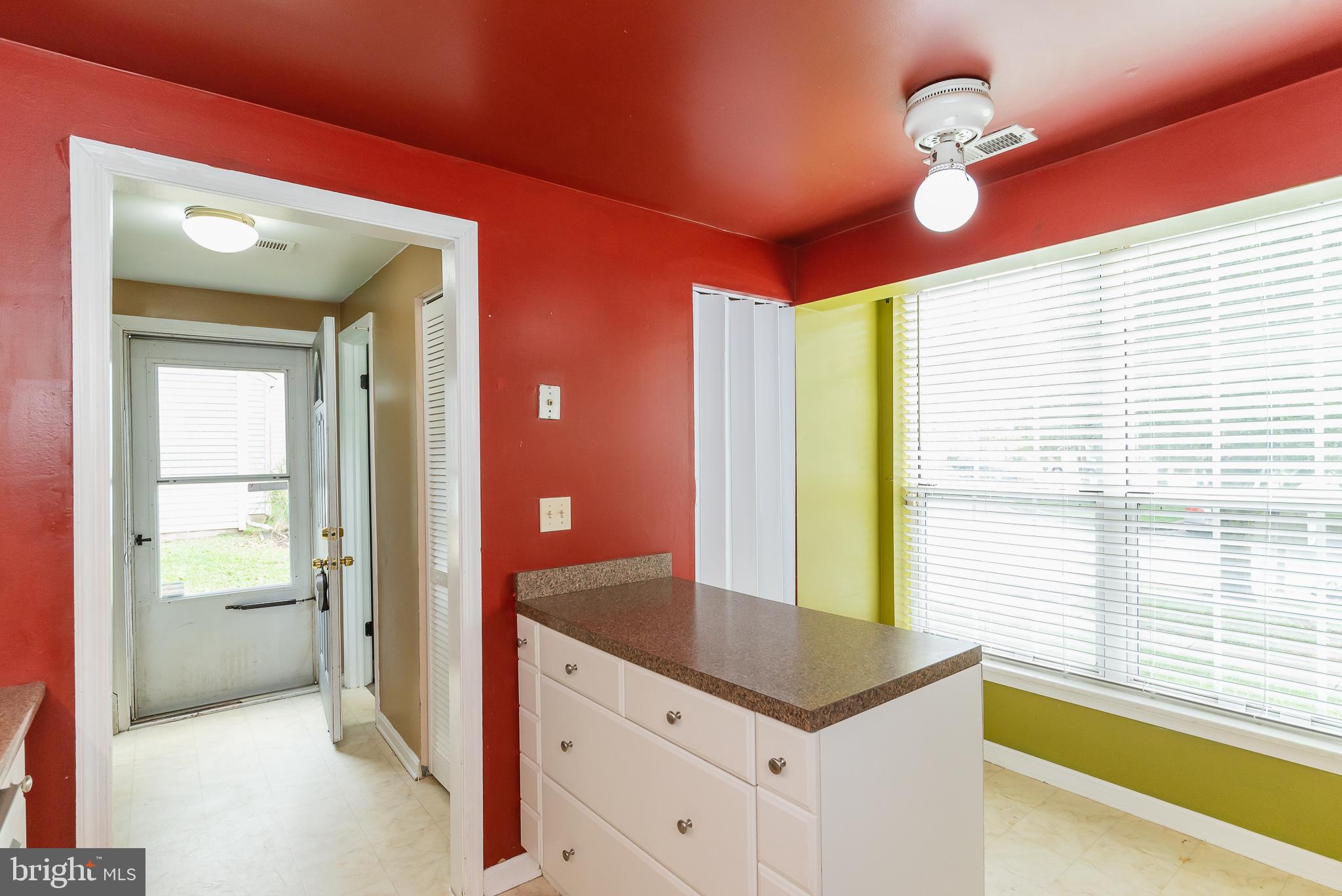 RIVERSIDE - Residential