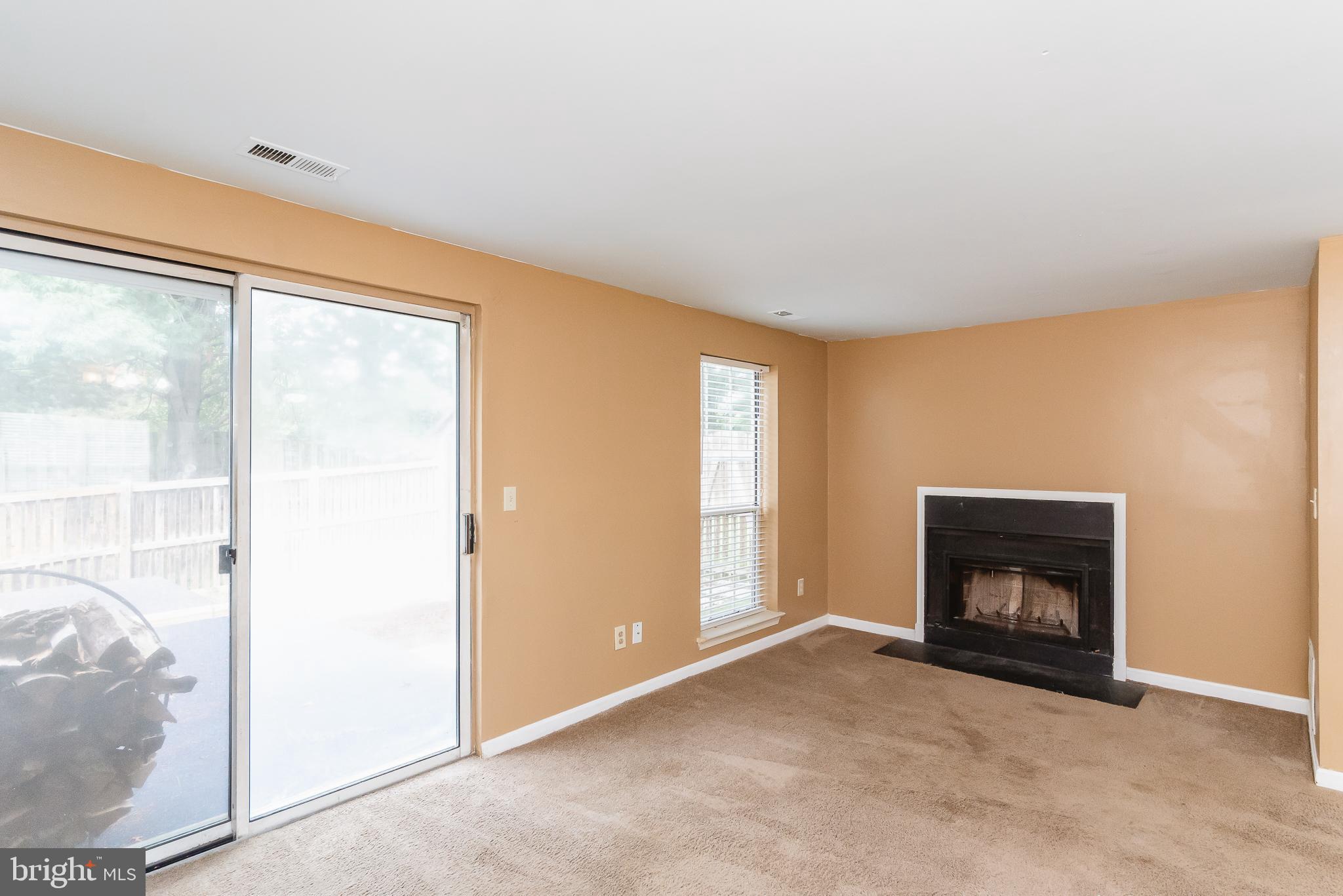 RIVERSIDE - Residential