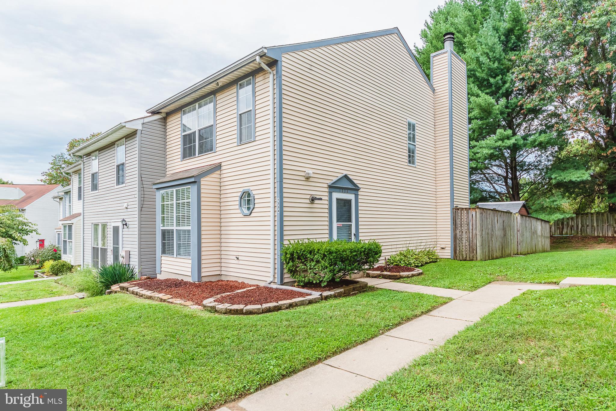 RIVERSIDE - Residential