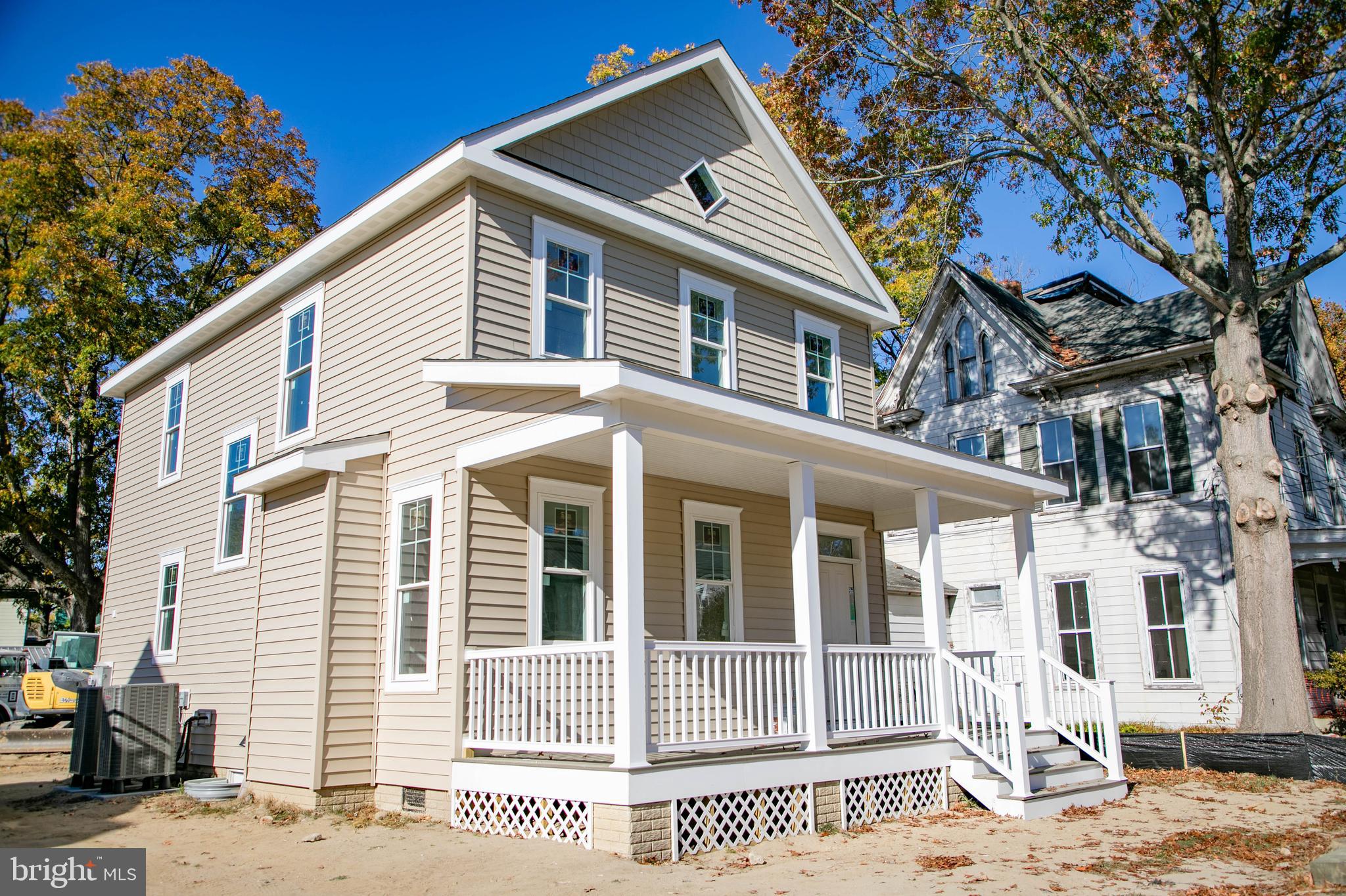 506 S CENTRAL AVENUE